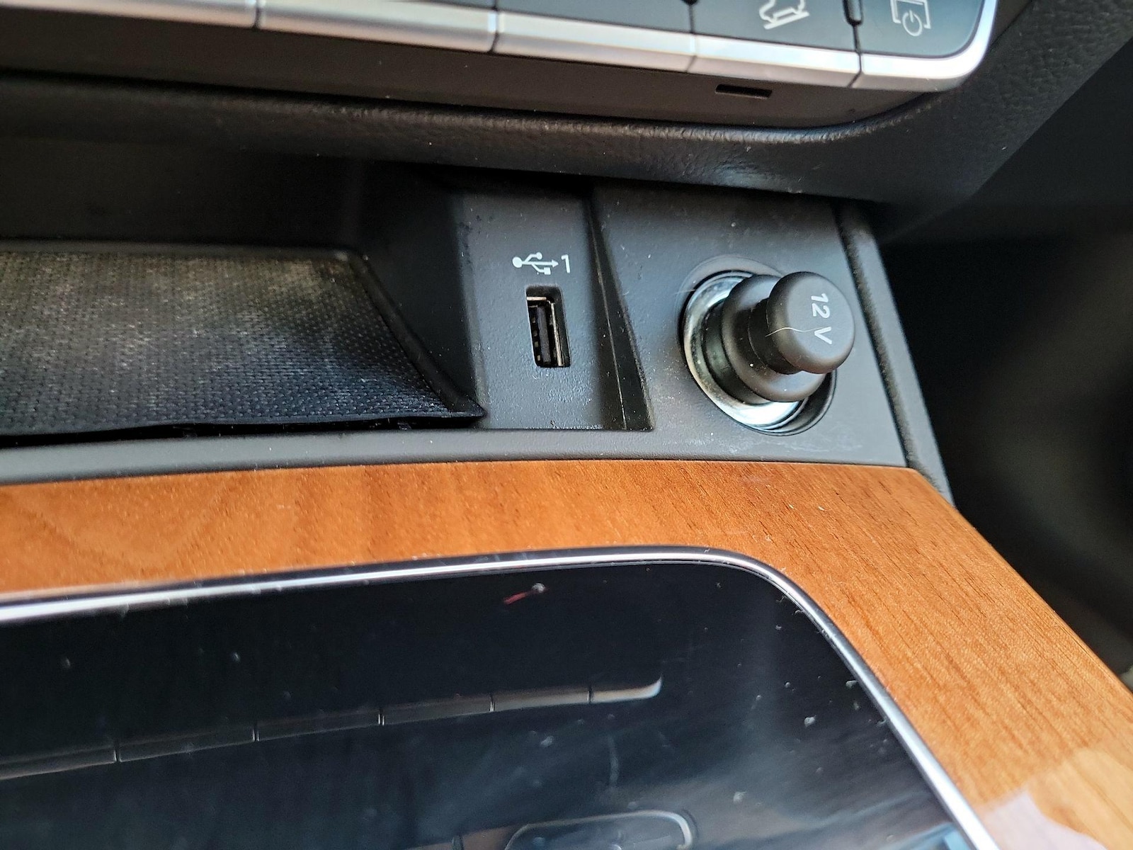 2023 Audi Q5 Premium - Photo 19