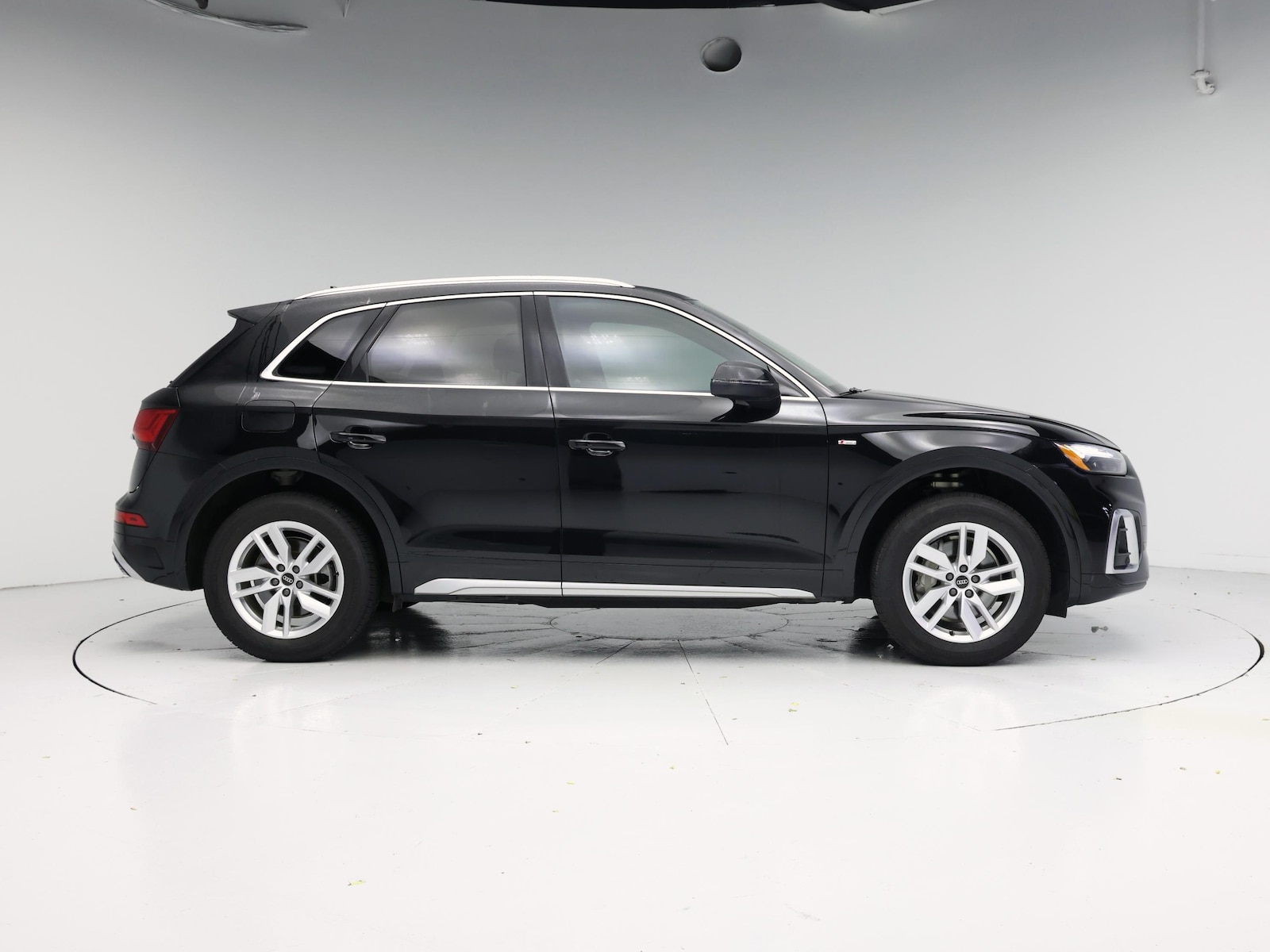 2023 Audi Q5 Premium - Photo 8