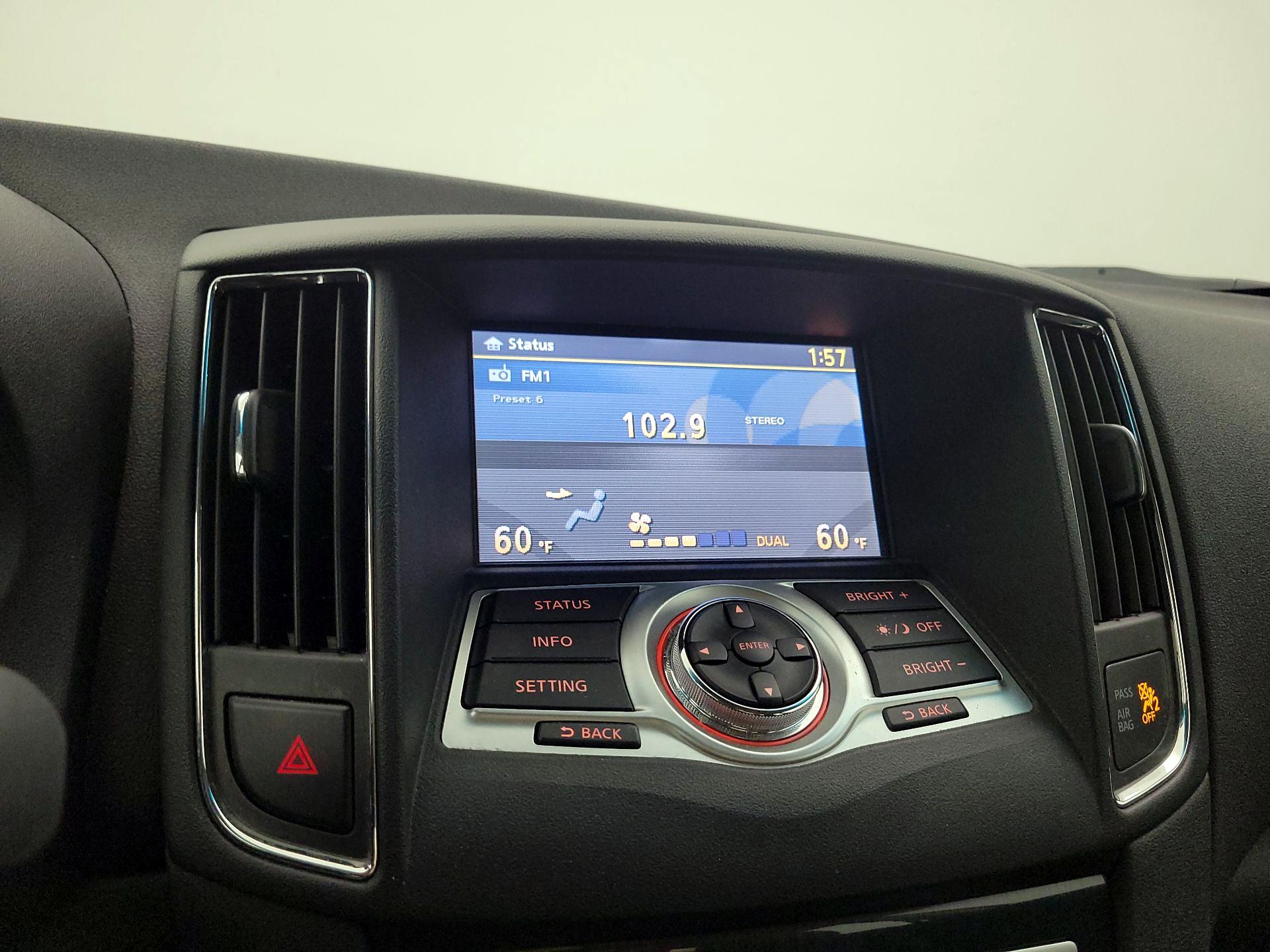 Thumbnail: 2014 Nissan Maxima - 14