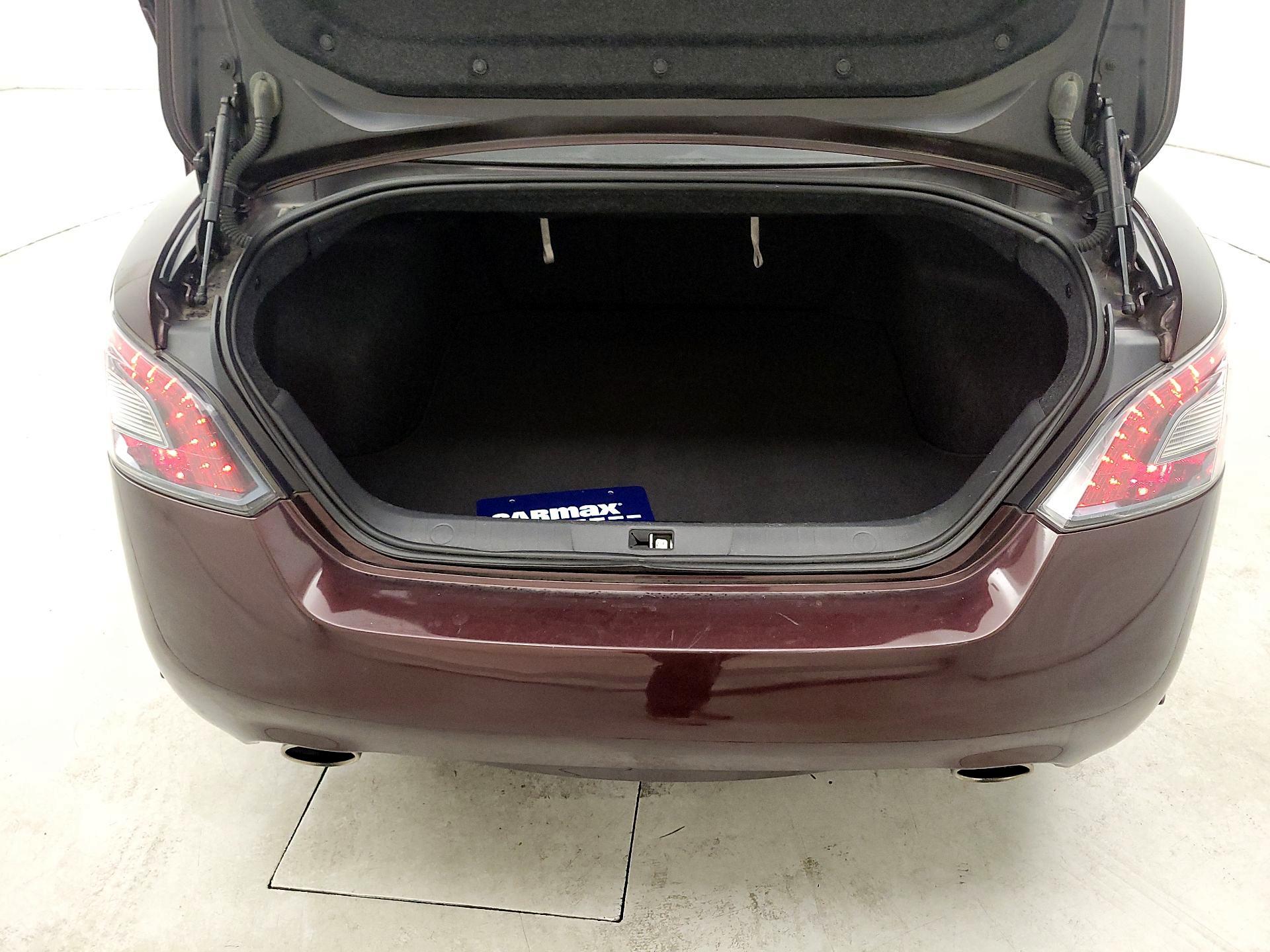Thumbnail: 2014 Nissan Maxima - 20