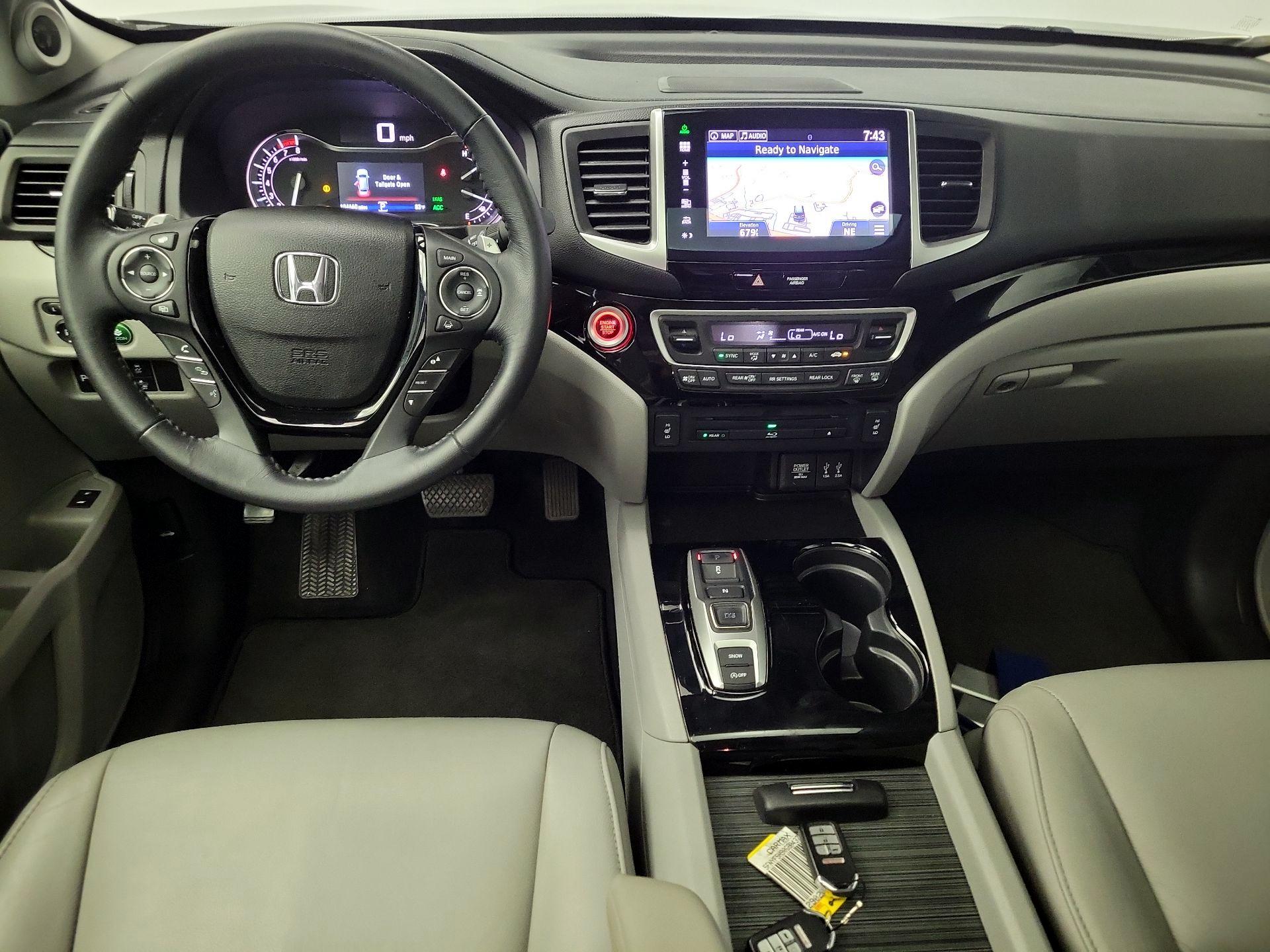 Thumbnail: 2016 Honda Pilot - 9