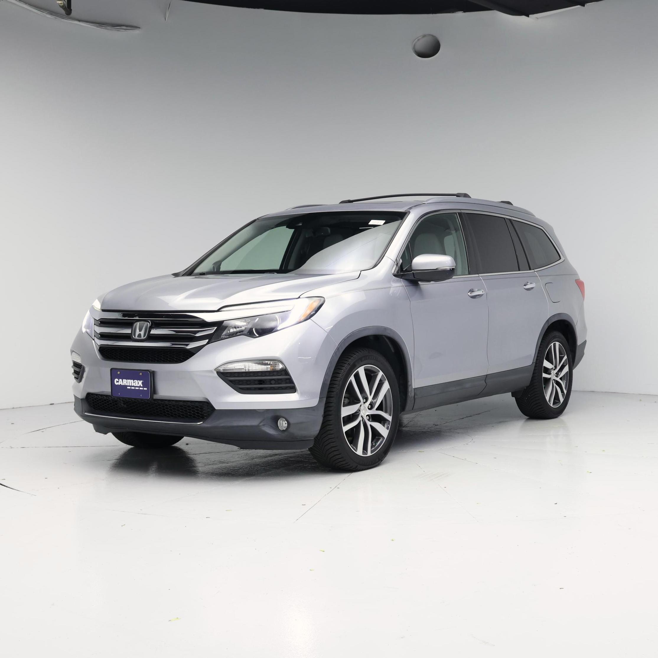 Thumbnail: 2016 Honda Pilot - 4