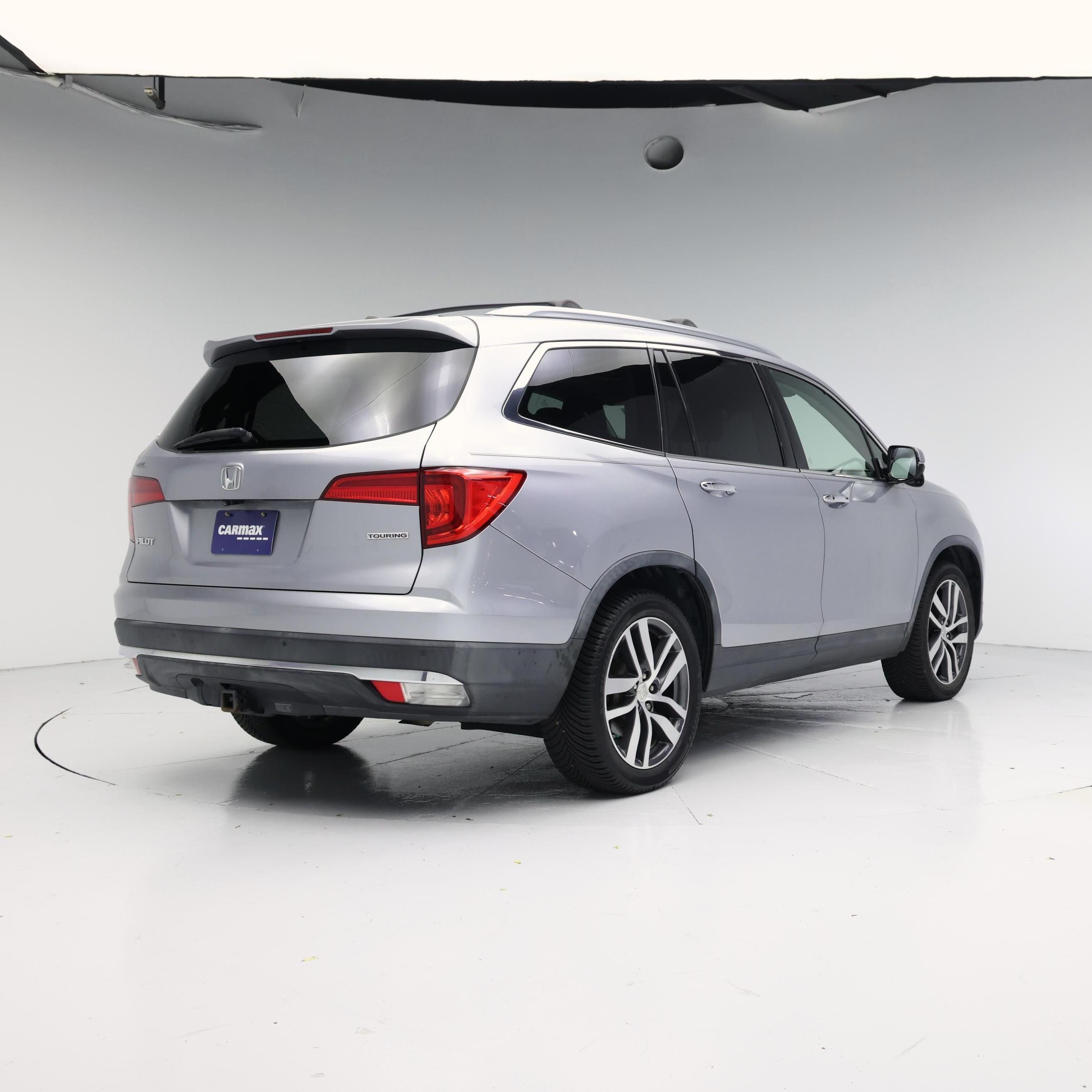 Thumbnail: 2016 Honda Pilot - 8
