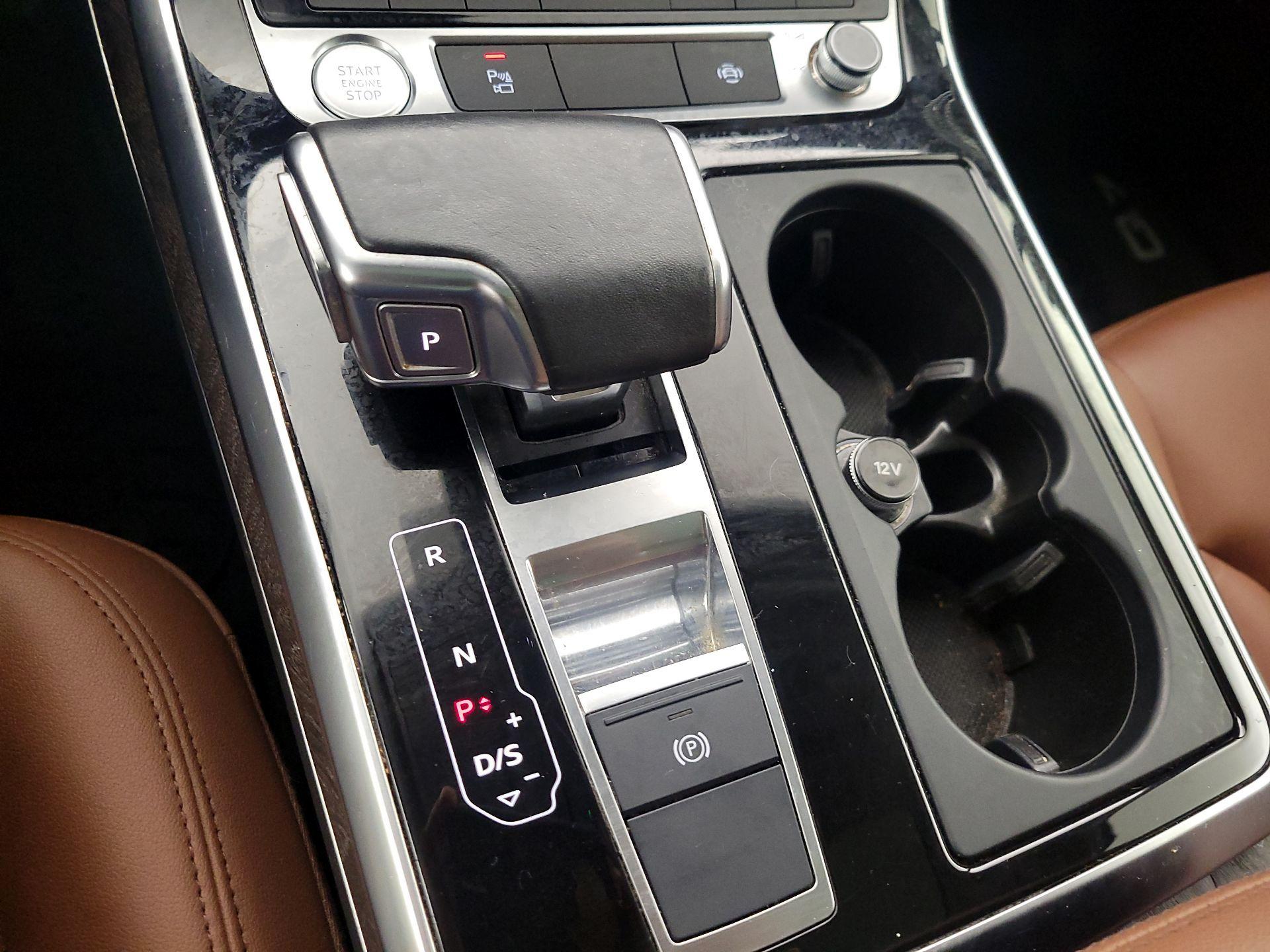 Thumbnail: 2020 Audi Q7 - 17