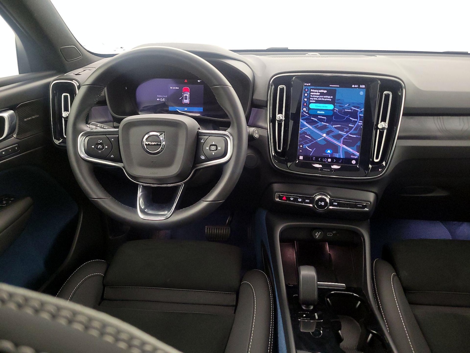 2023 Volvo XC40 Ultimate - Photo 11