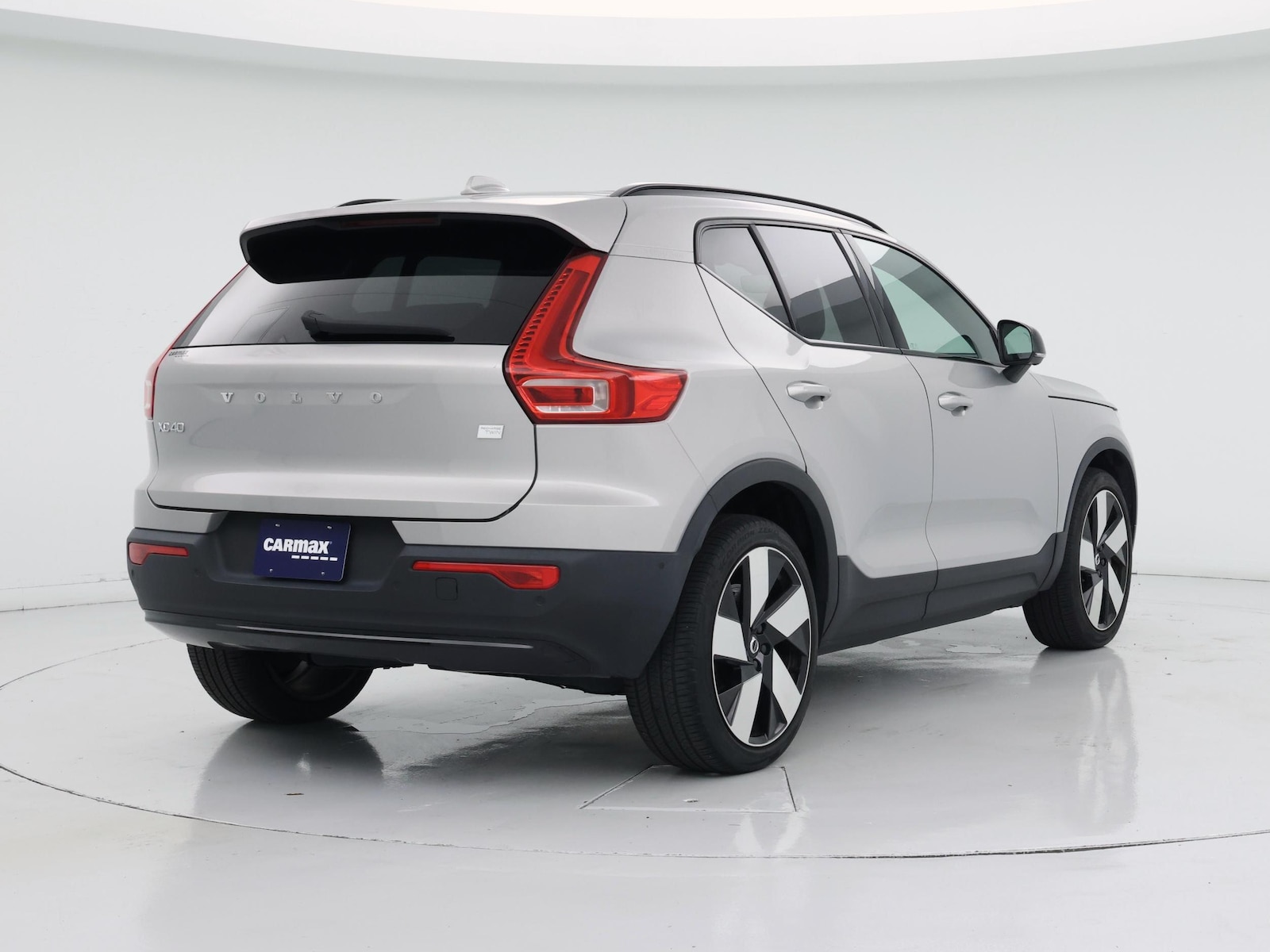 2023 Volvo XC40 Ultimate - Photo 9
