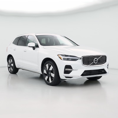 2023 Volvo XC60 Recharge PHEV T8 Plus Bright Theme