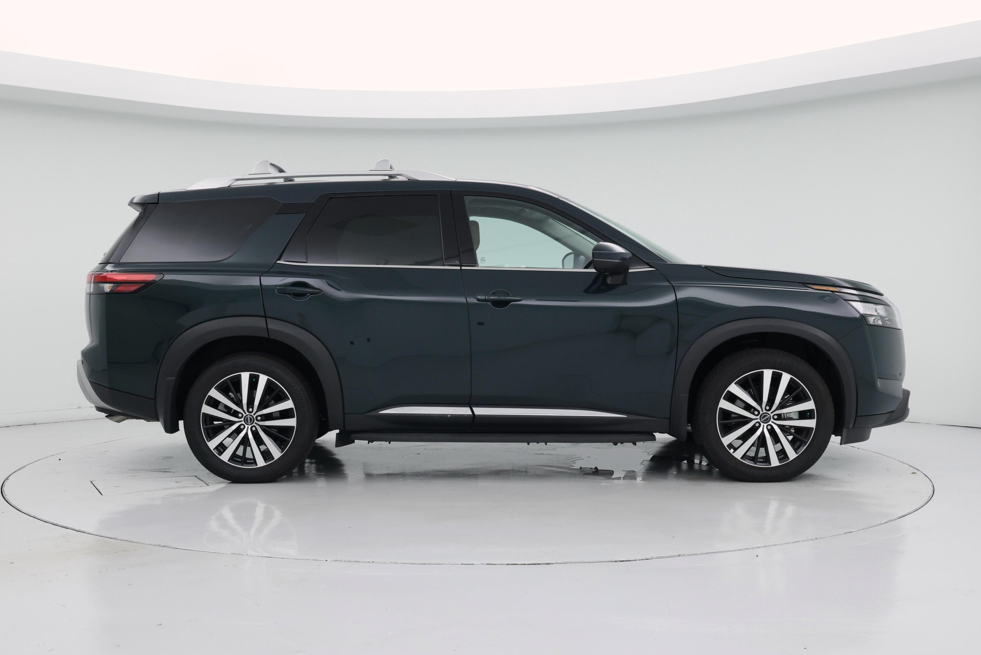 Thumbnail: 2025 Nissan Pathfinder - 7