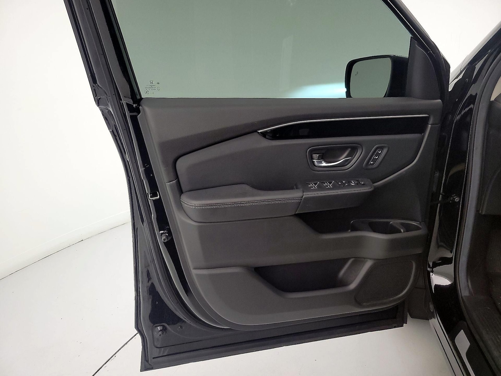 2025 Honda Pilot EX-L - Photo 13