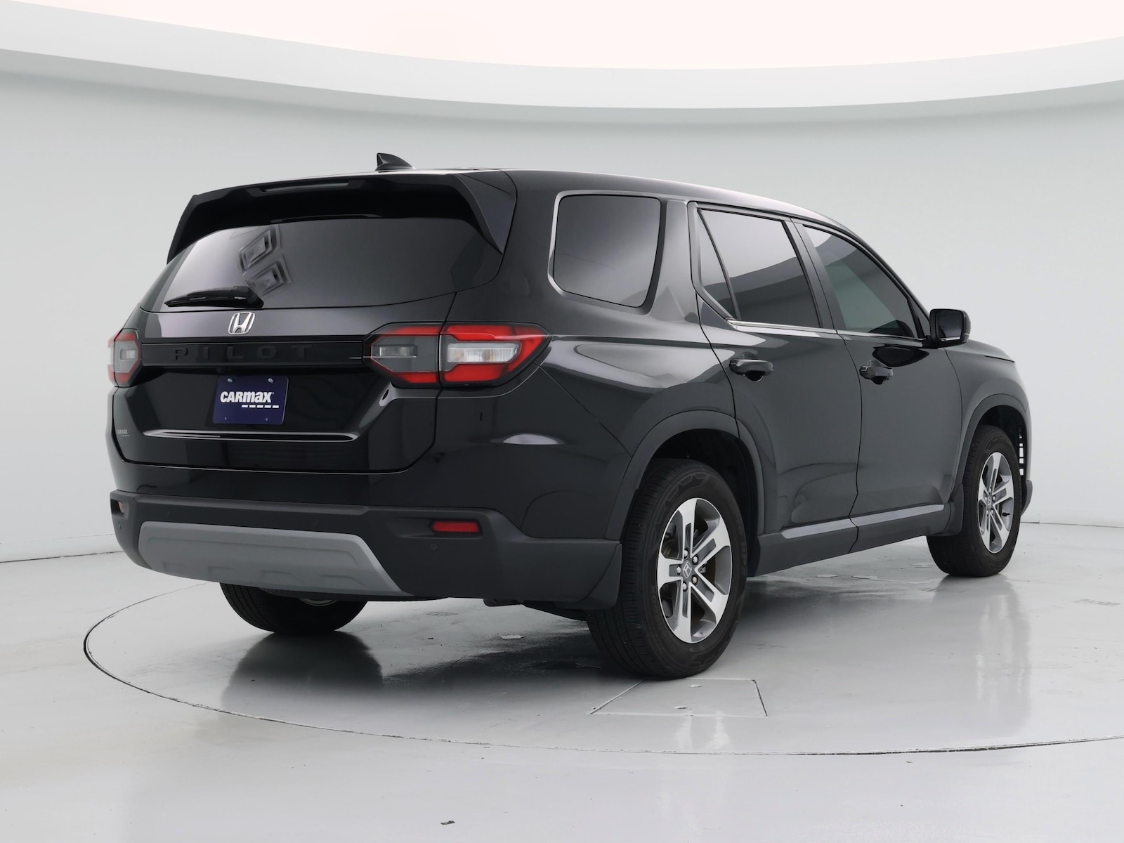 2025 Honda Pilot EX-L - Photo 9