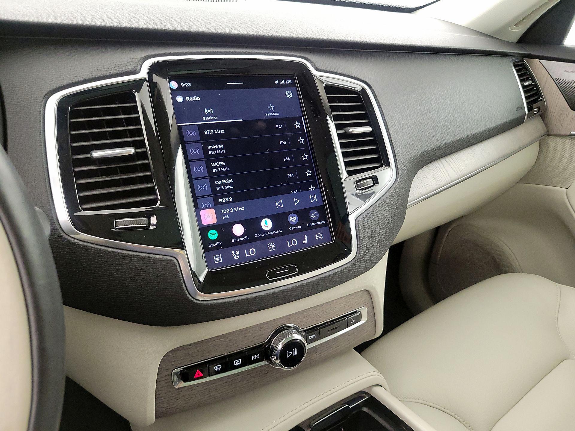 Thumbnail: 2024 Volvo XC90 - 16