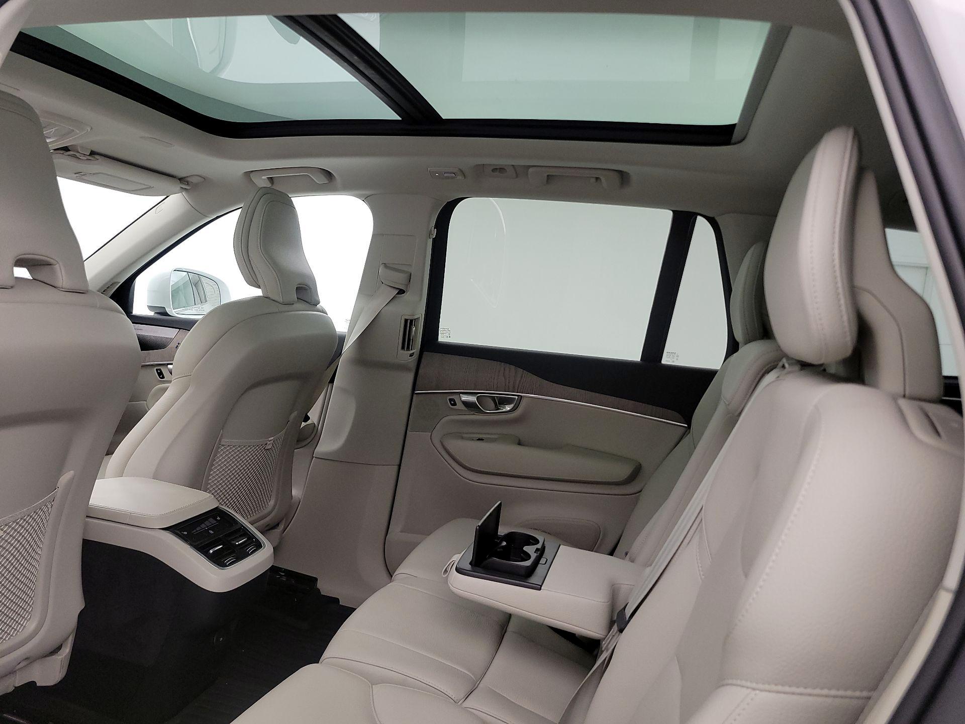 Thumbnail: 2024 Volvo XC90 - 20