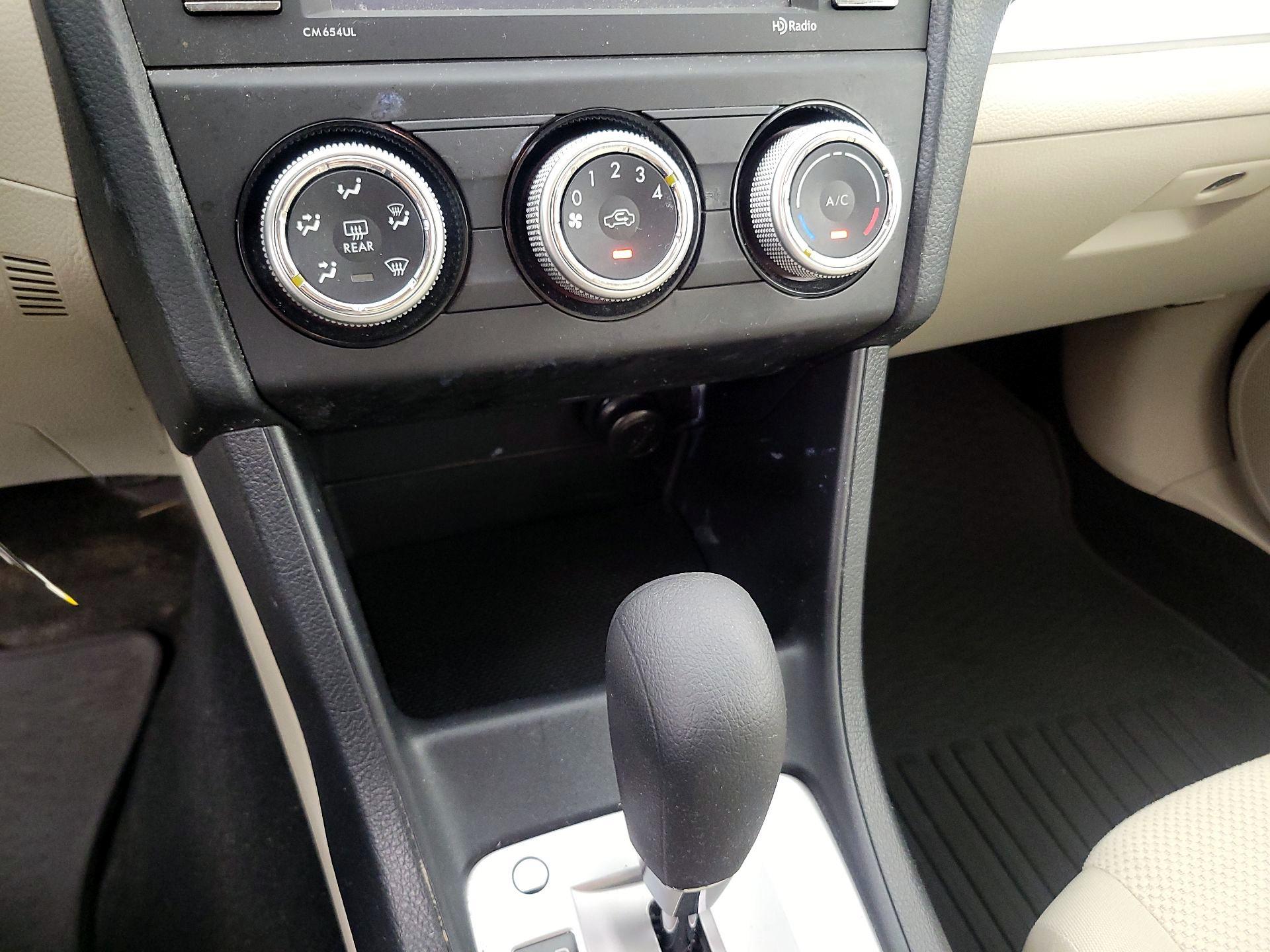 Thumbnail: 2015 Subaru Impreza - 16