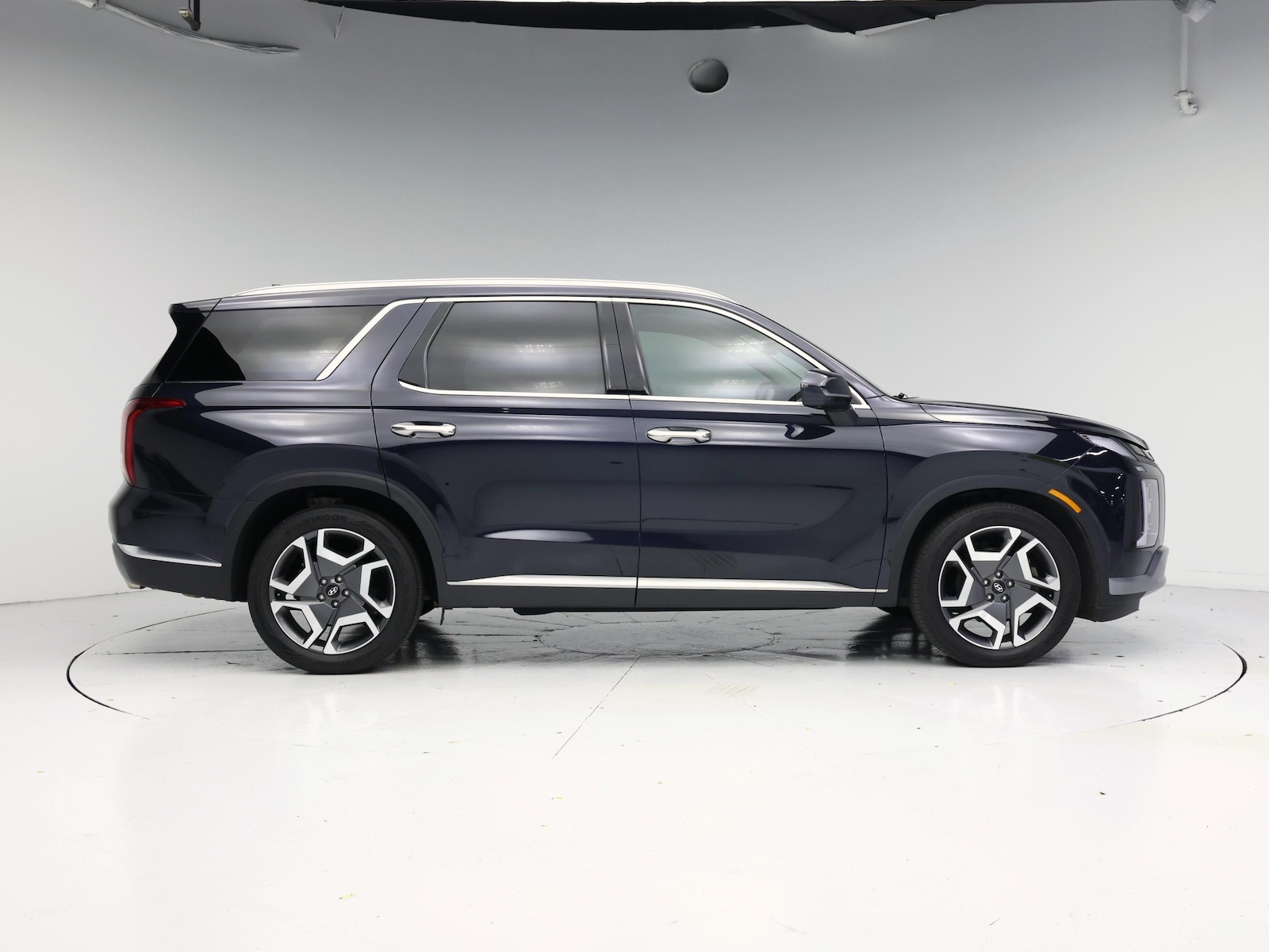 2025 Hyundai Palisade Limited - Photo 8