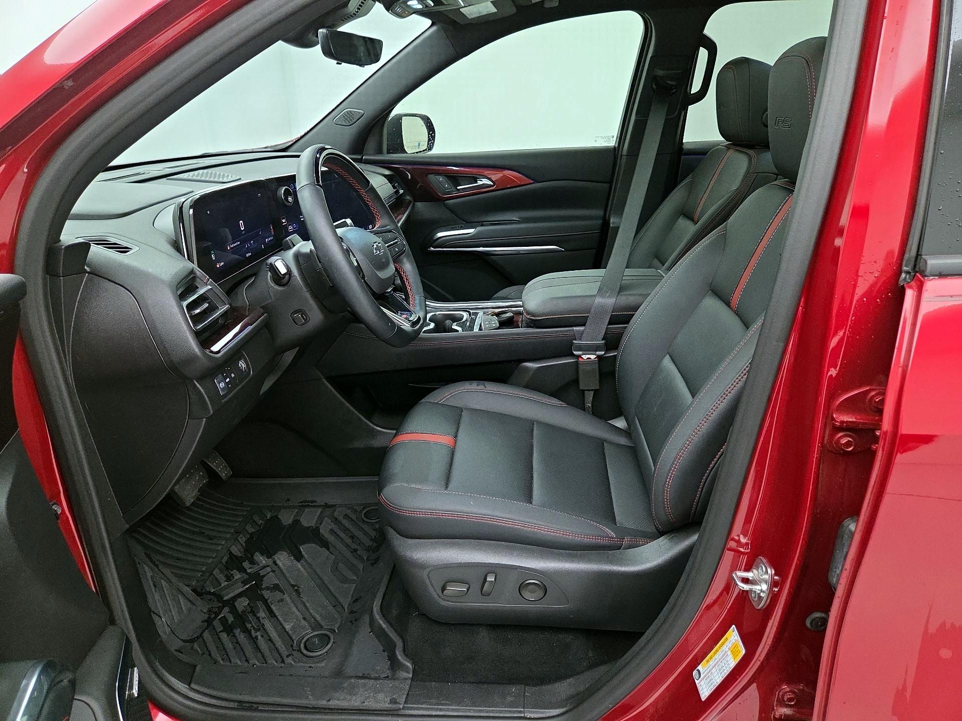Thumbnail: 2026 Chevrolet Traverse - 11