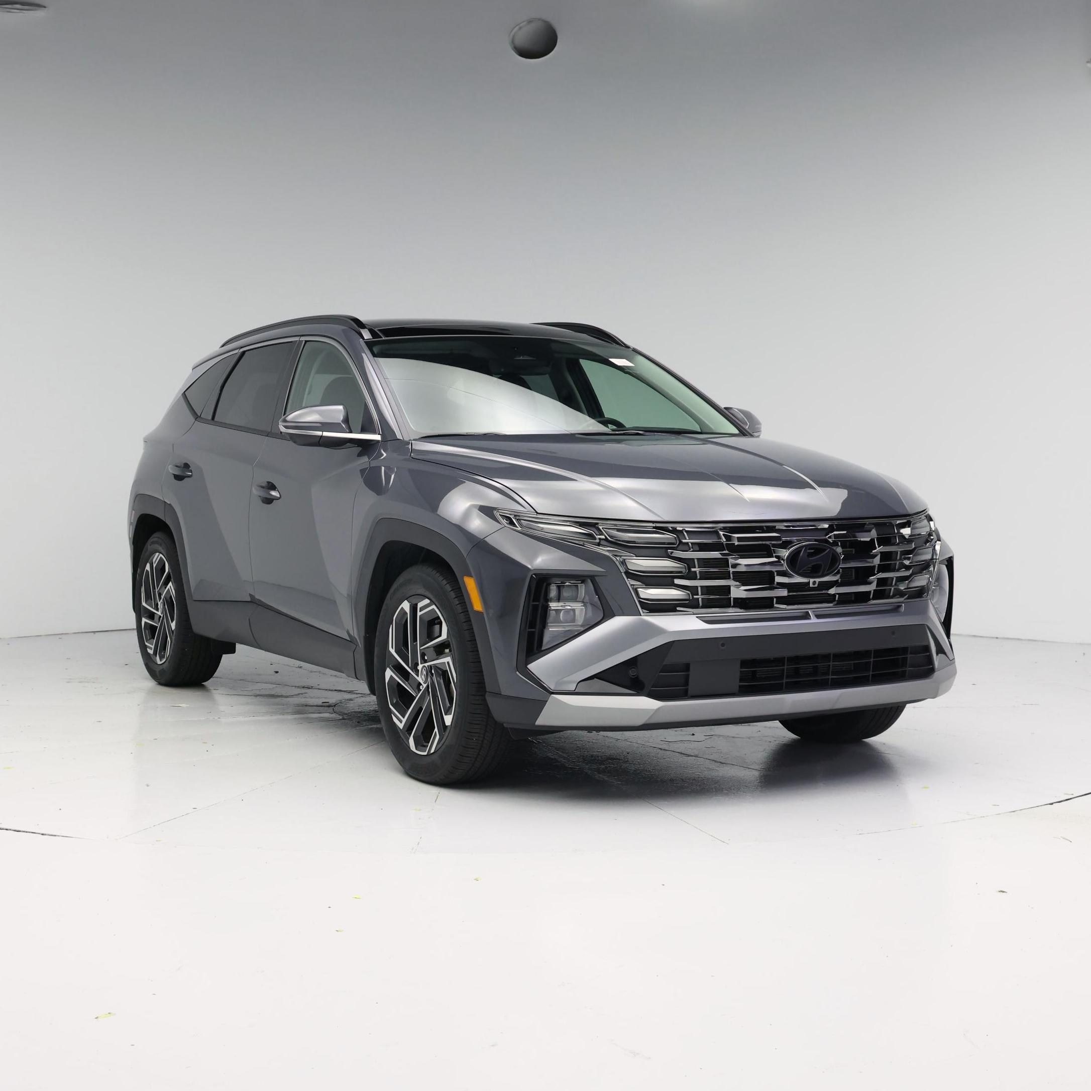 Gray 2025 Hyundai Tucson SUV / Crossover Front-Wheel Drive Automatic