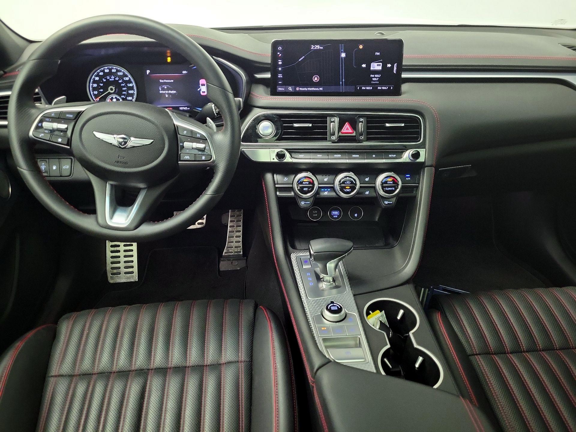 Thumbnail: 2023 Genesis G70 - 9