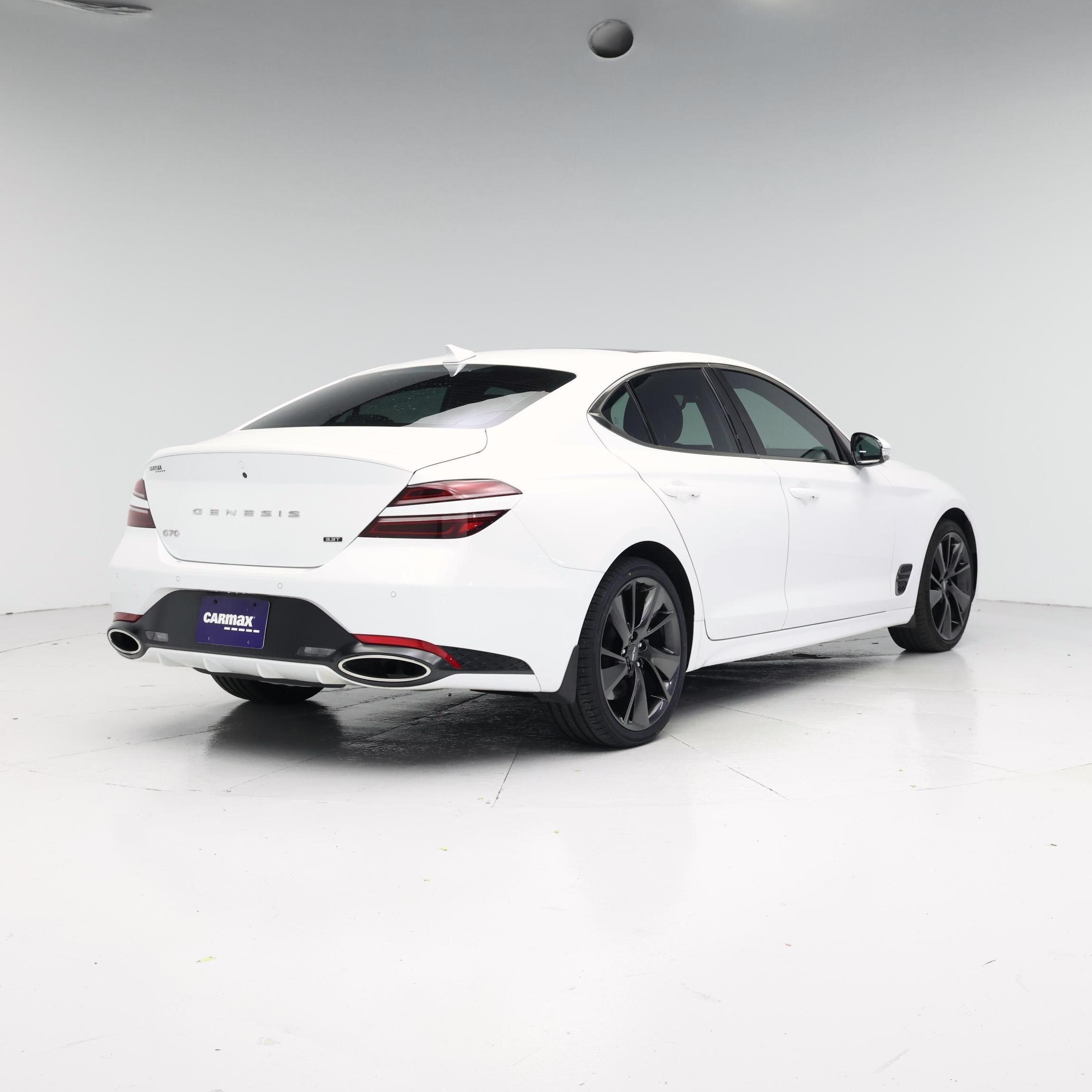 Thumbnail: 2023 Genesis G70 - 8