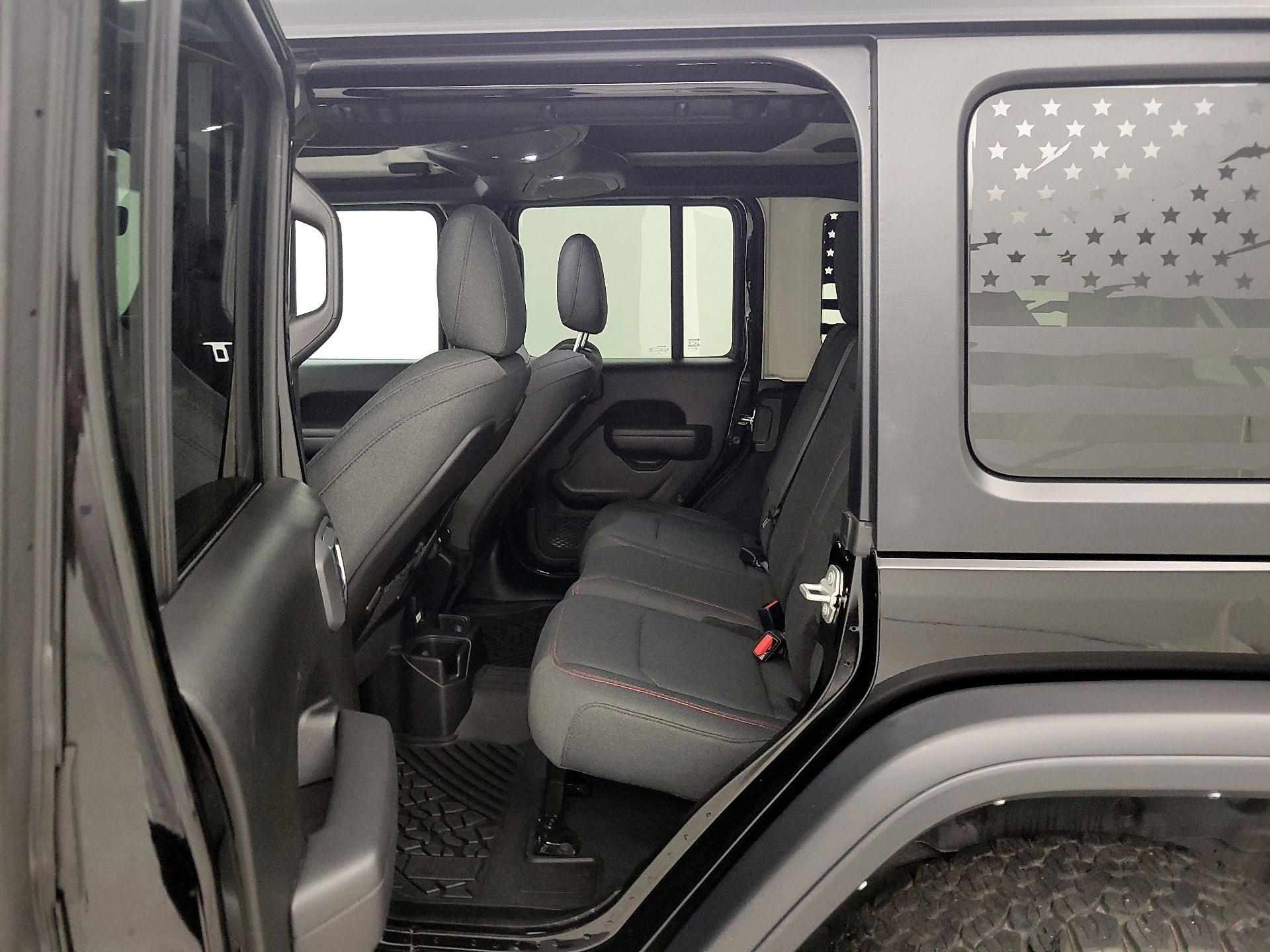 Thumbnail: 2024 Jeep Wrangler - 17