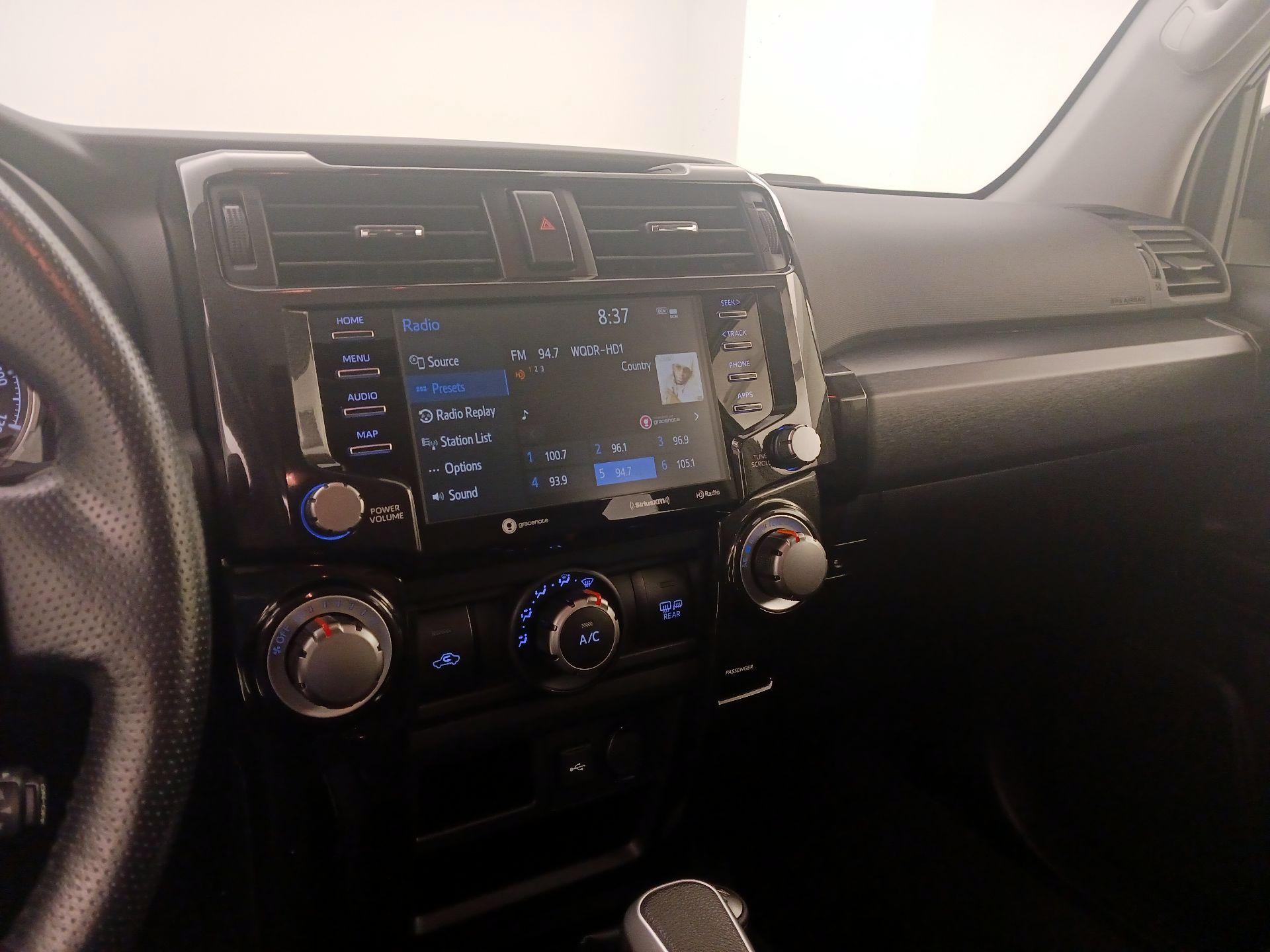 Thumbnail: 2023 Toyota 4Runner - 16