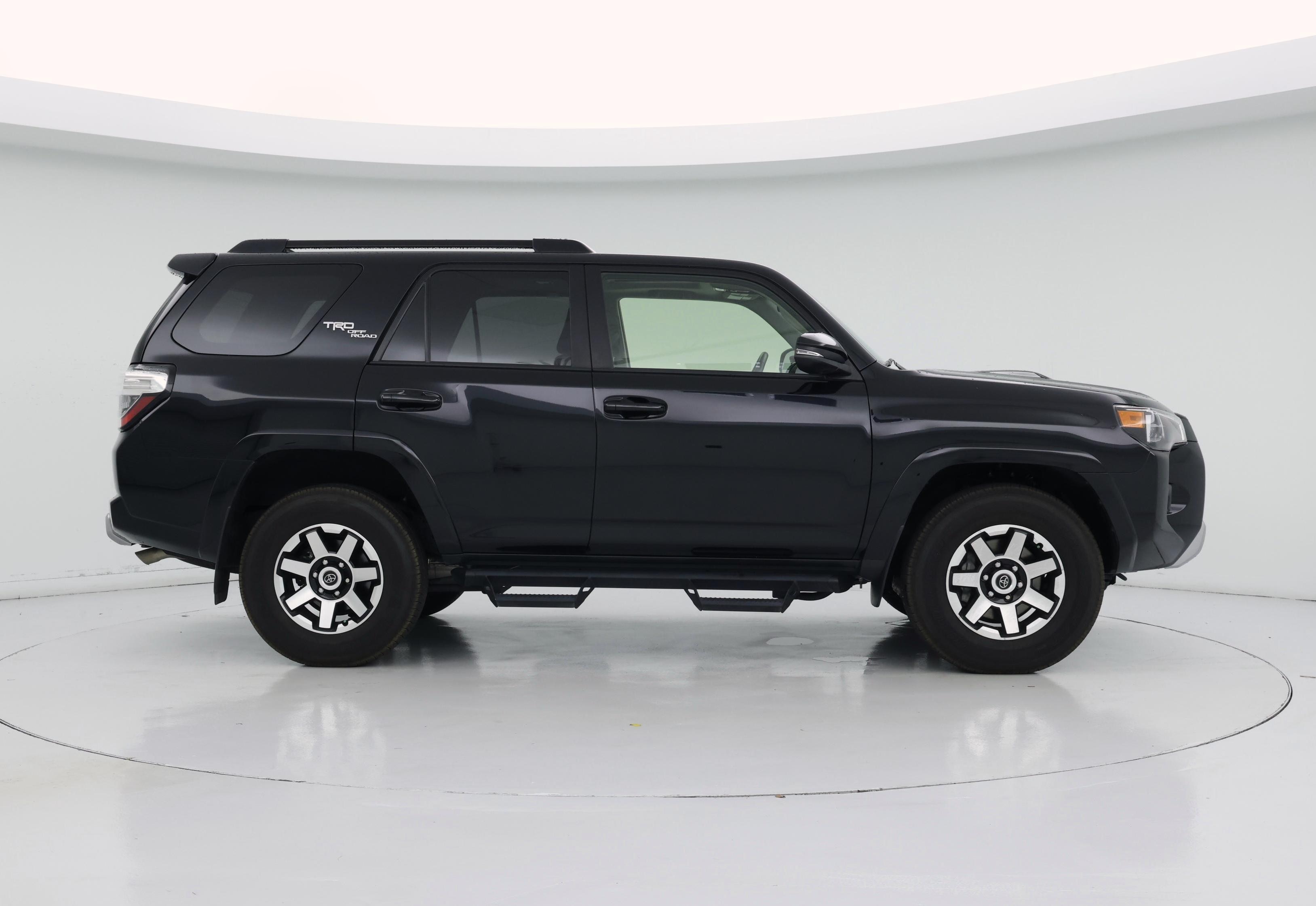 Thumbnail: 2023 Toyota 4Runner - 7