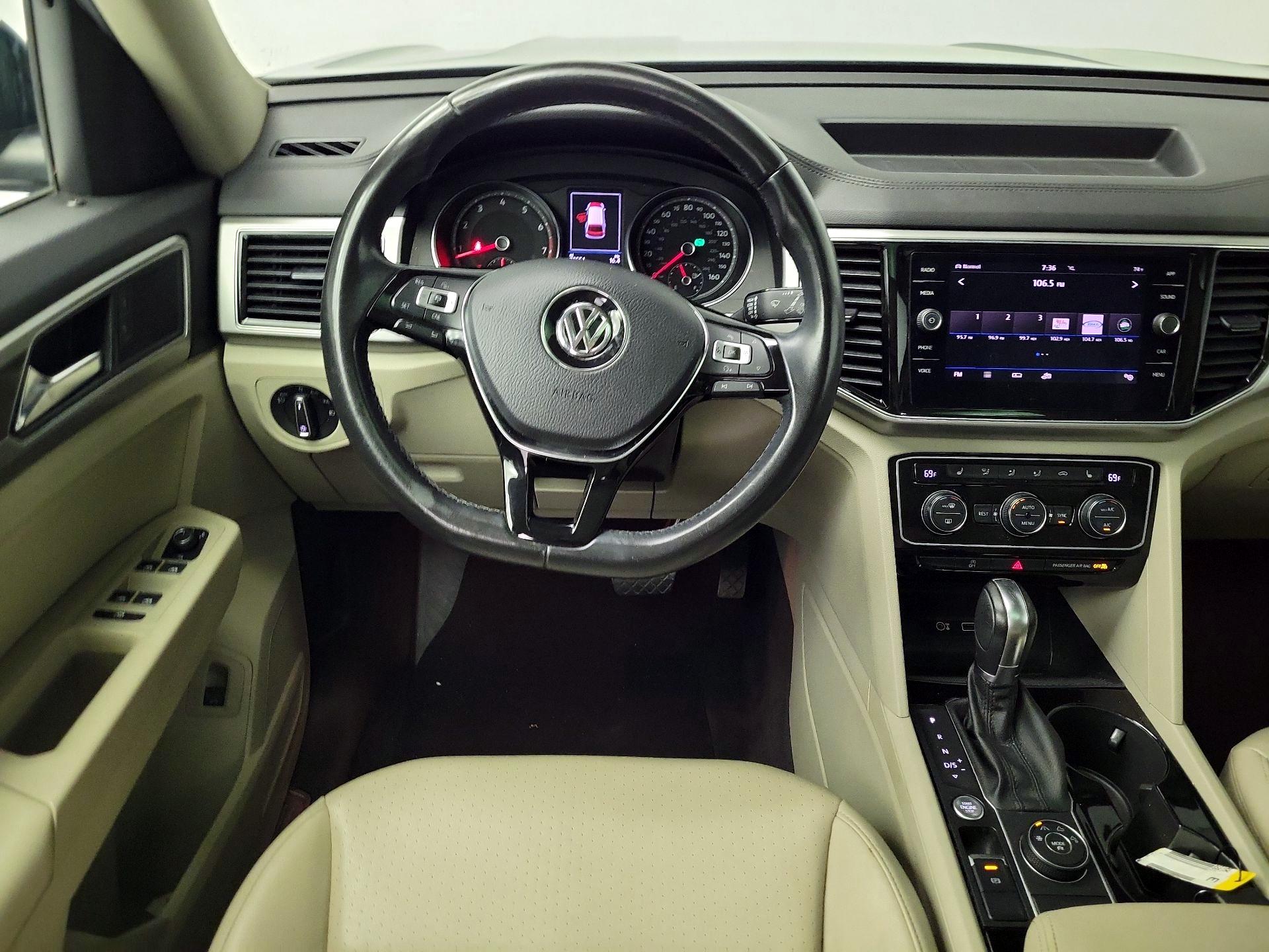 Thumbnail: 2018 Volkswagen Atlas - 10