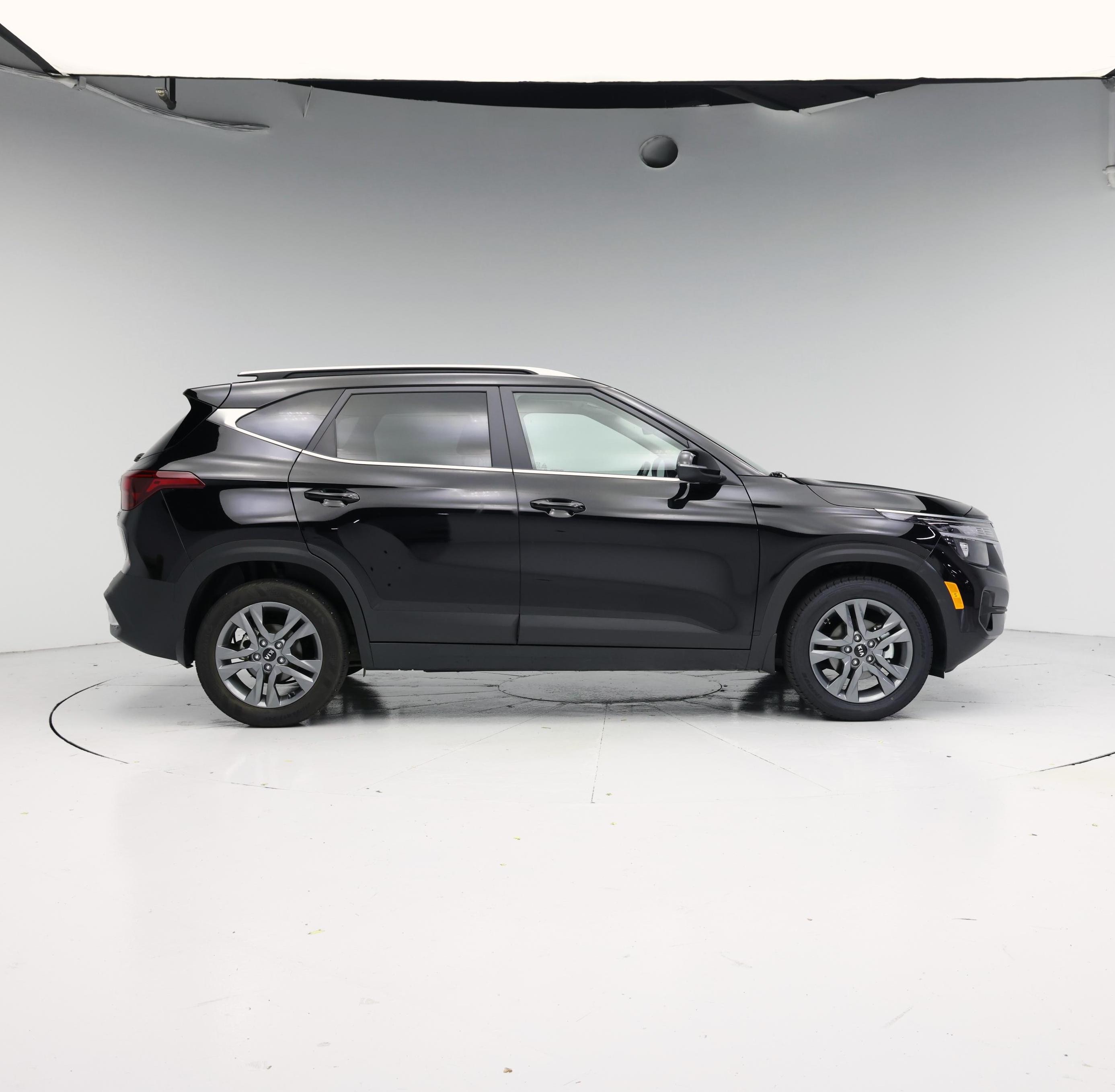 Thumbnail: 2021 Kia Seltos - 7