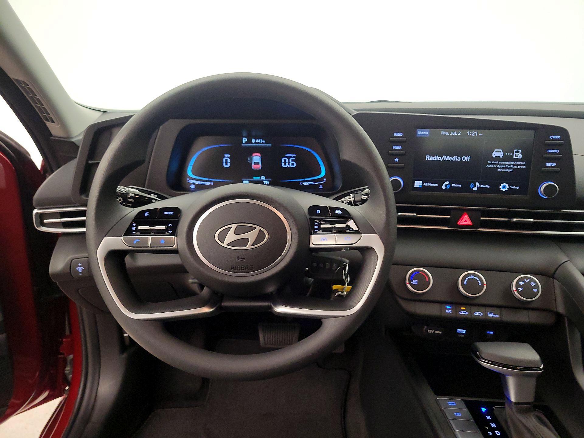 Thumbnail: 2026 Hyundai Elantra - 10