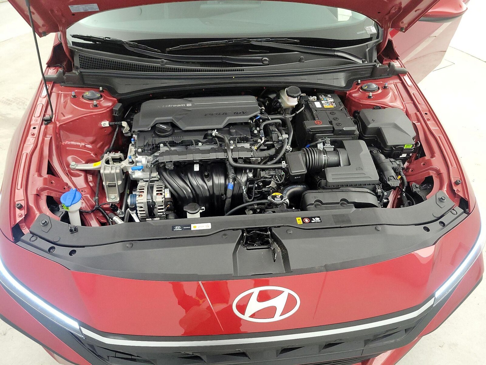 2026 Hyundai Elantra SE - Photo 14