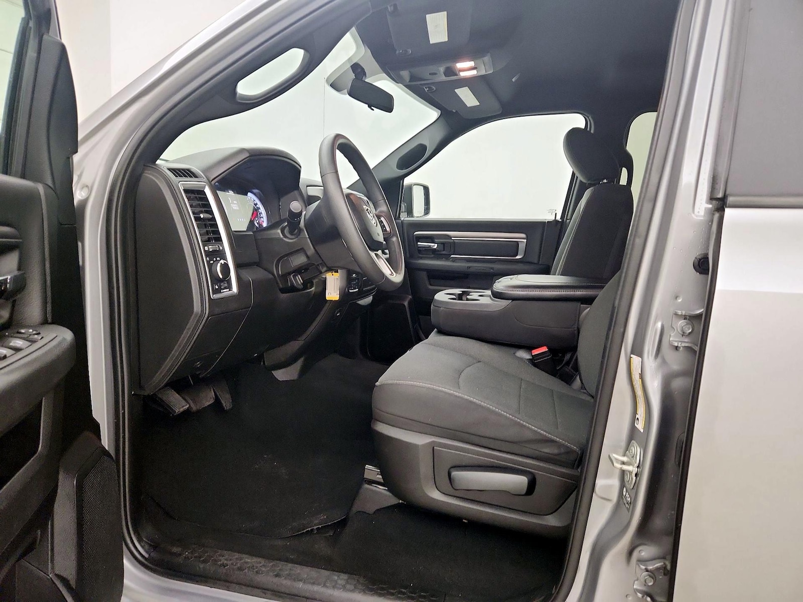2024 RAM Ram 1500 Classic Warlock - Photo 12