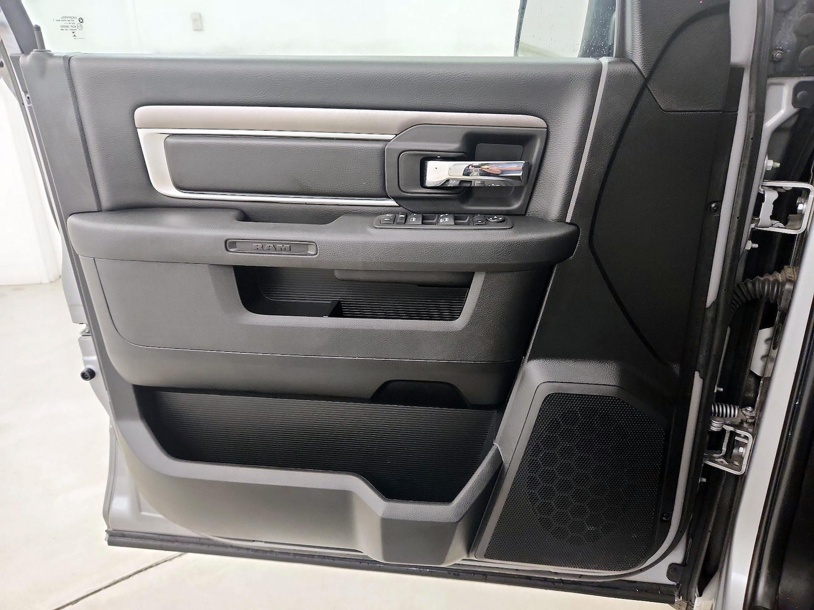 2024 RAM Ram 1500 Classic Warlock - Photo 13