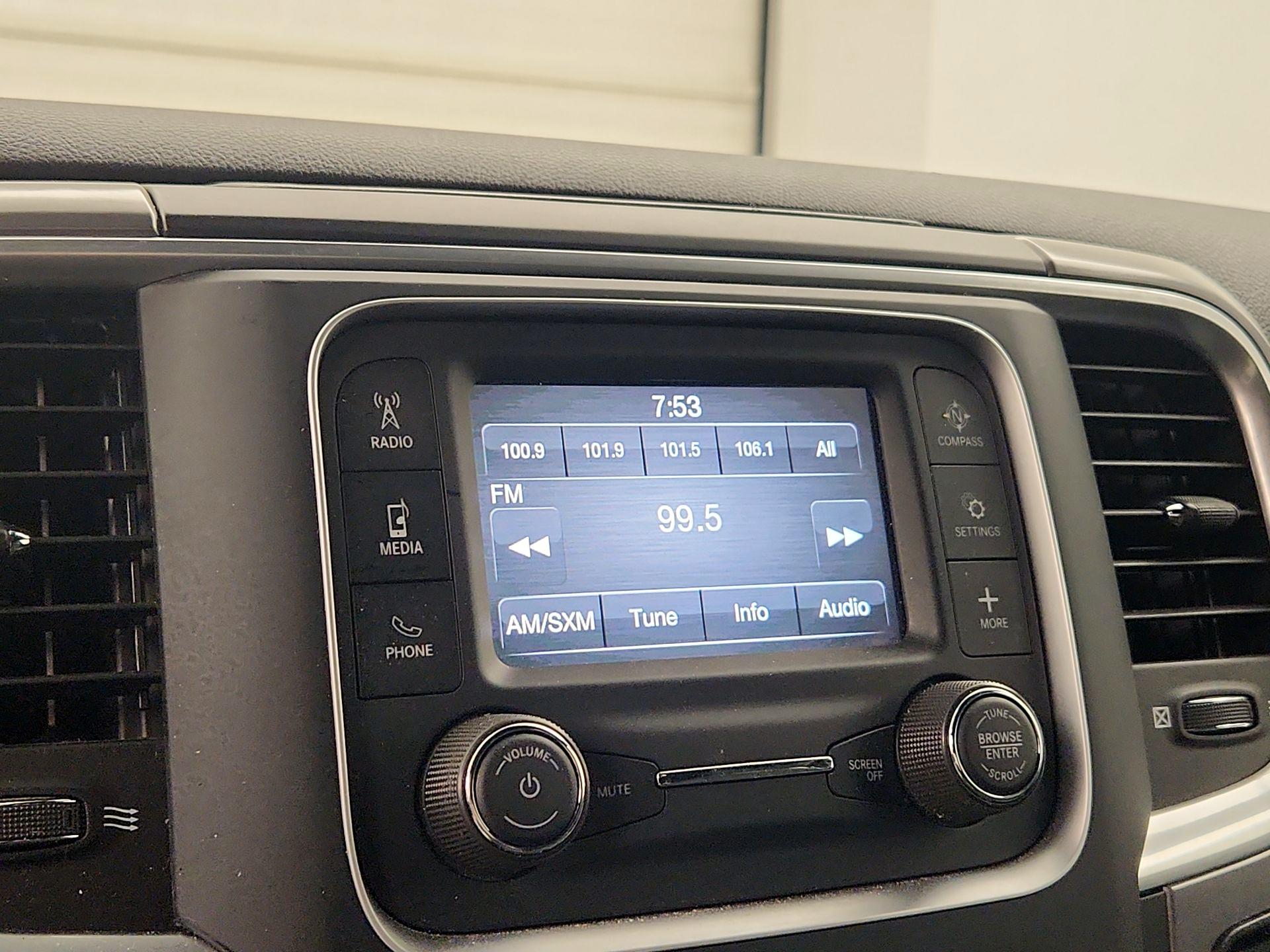 Thumbnail: 2024 RAM 1500 Classic - 15
