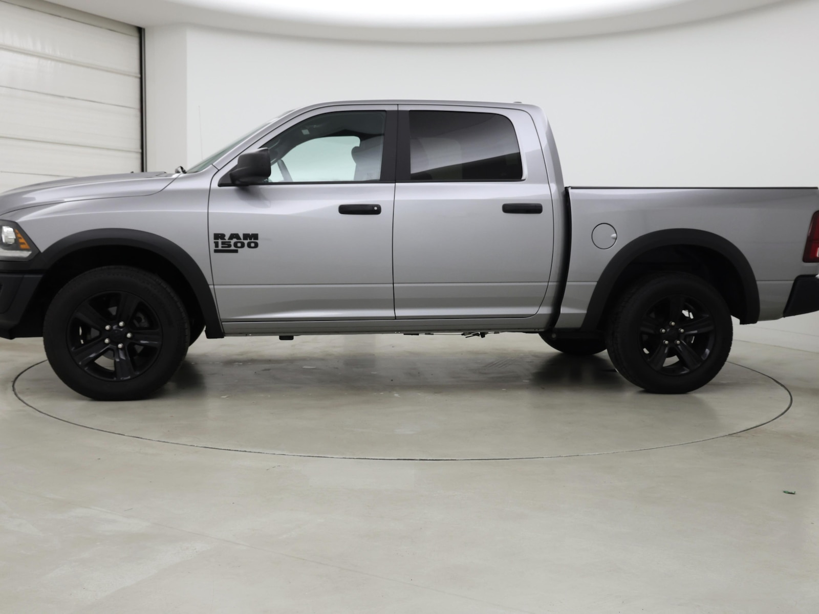 2024 RAM Ram 1500 Classic Warlock - Photo 4