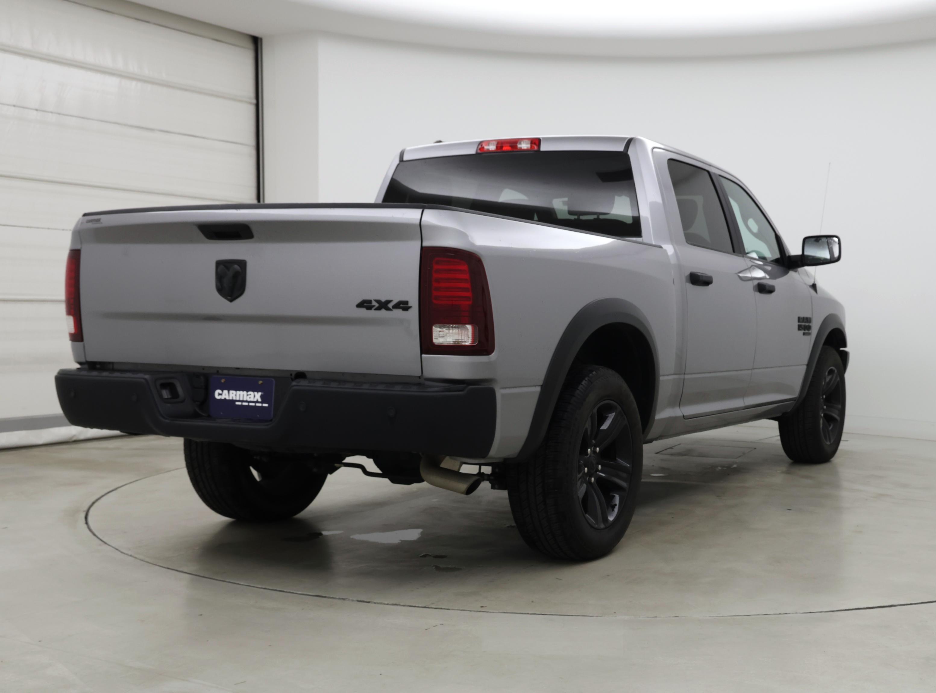 Thumbnail: 2024 RAM 1500 Classic - 8