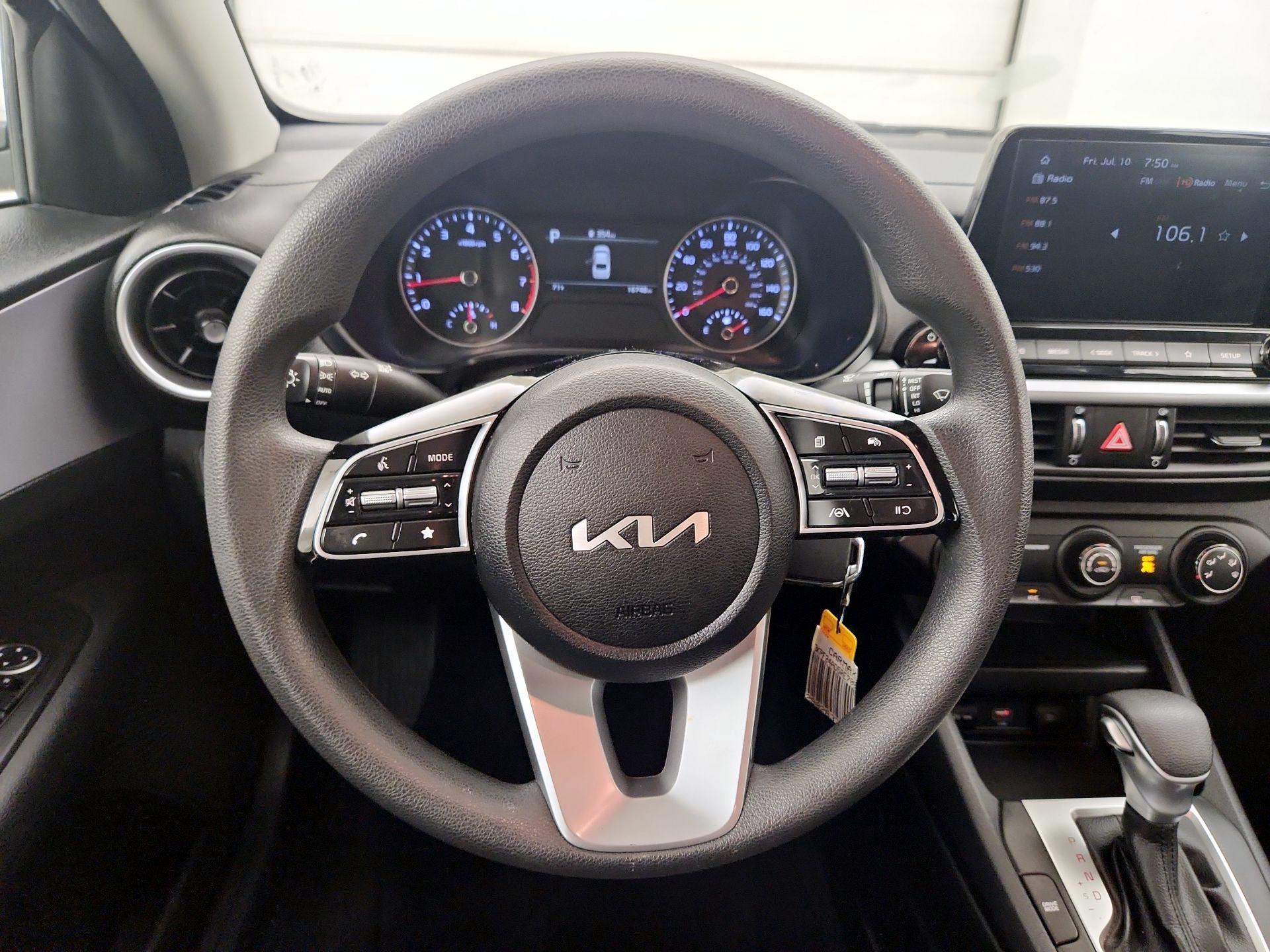 Thumbnail: 2024 Kia Forte - 10