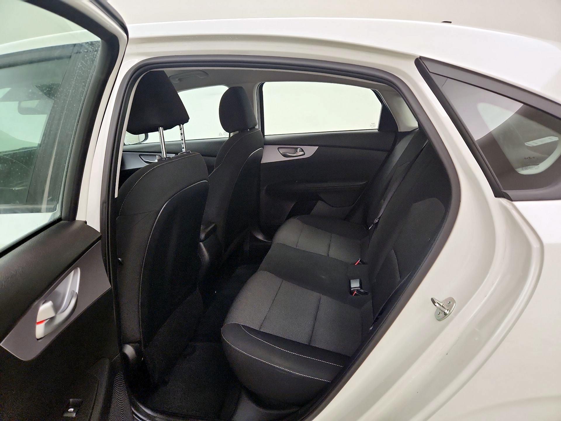 Thumbnail: 2024 Kia Forte - 19