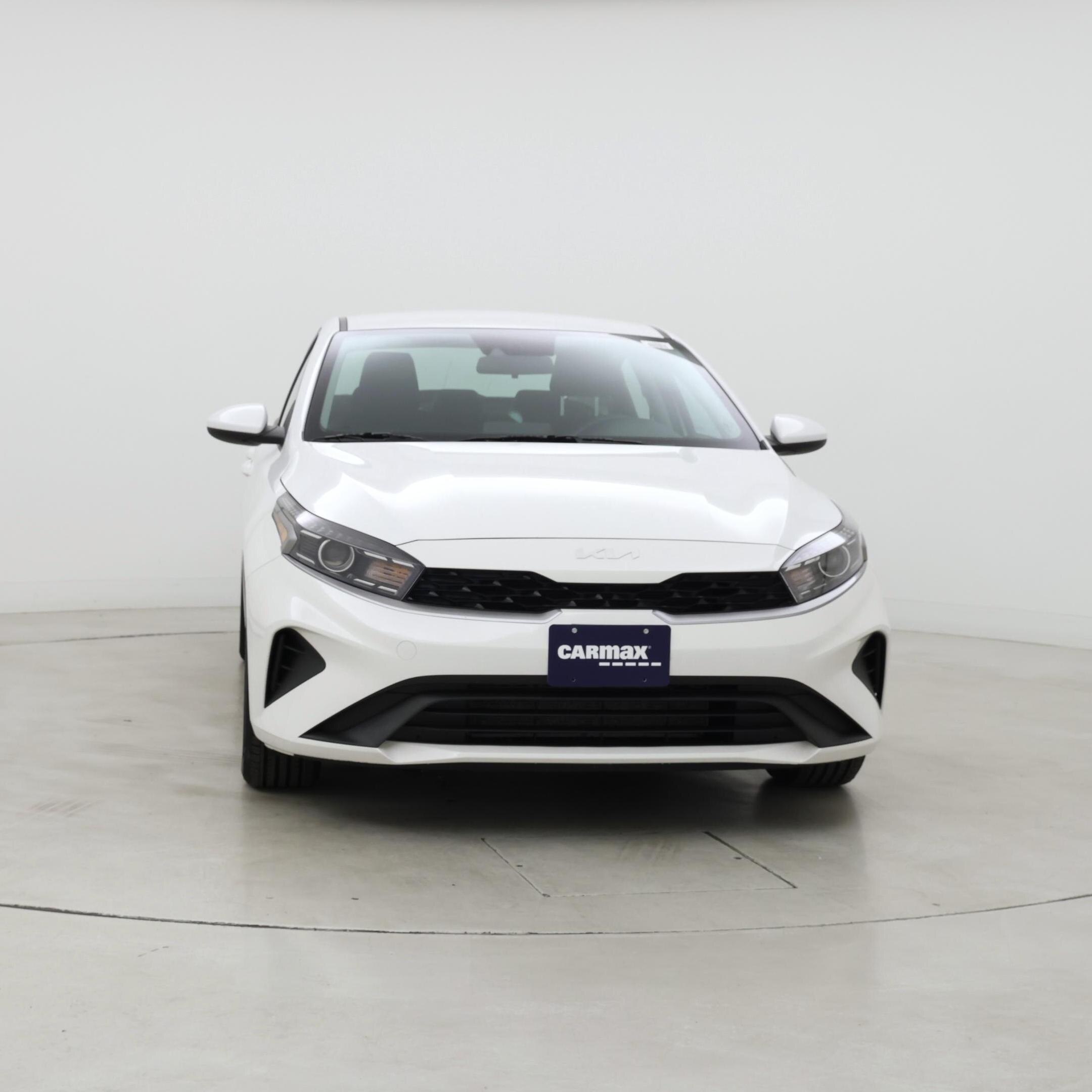 Thumbnail: 2024 Kia Forte - 5