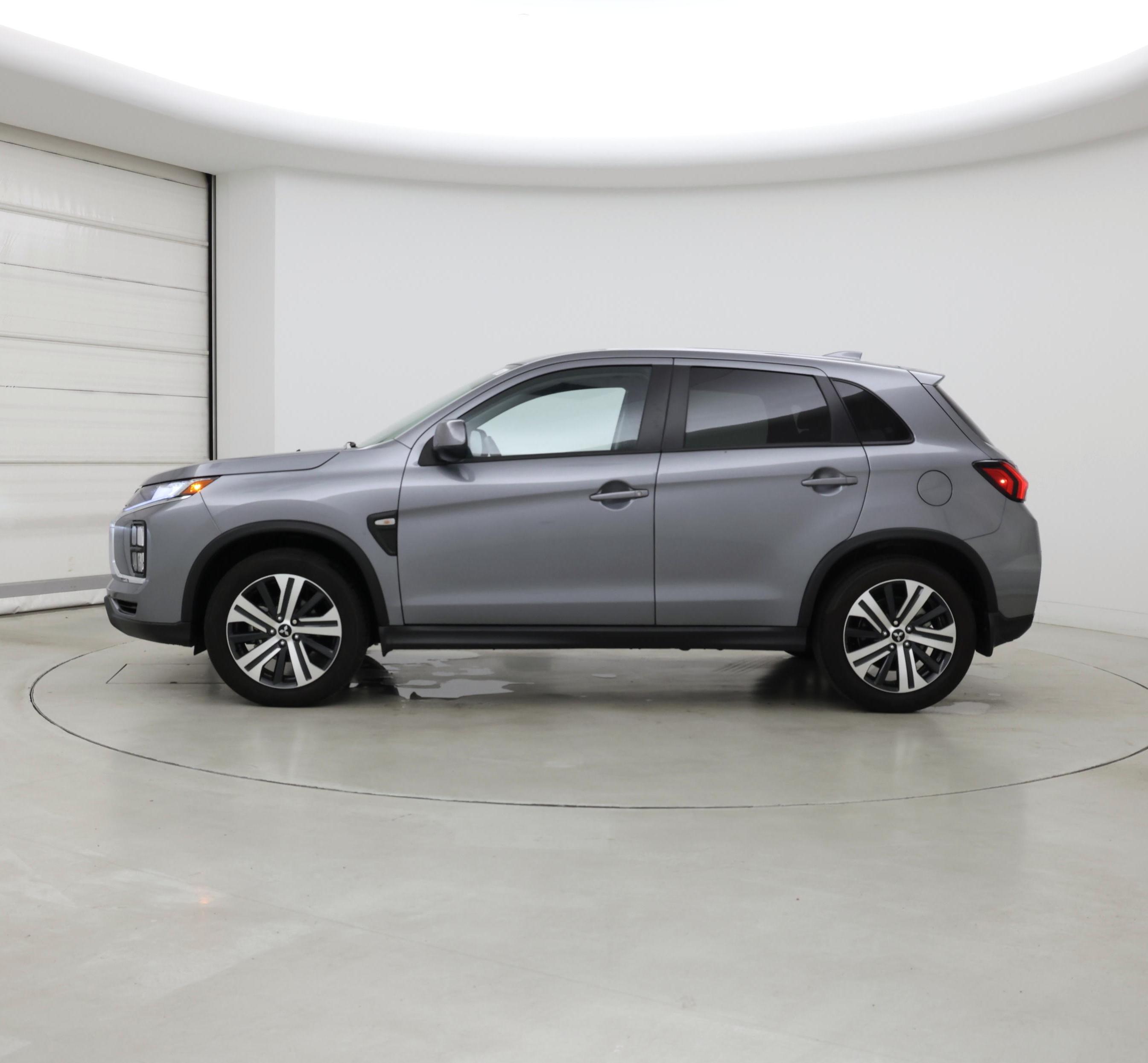 Thumbnail: 2025 Mitsubishi Outlander Sport - 3