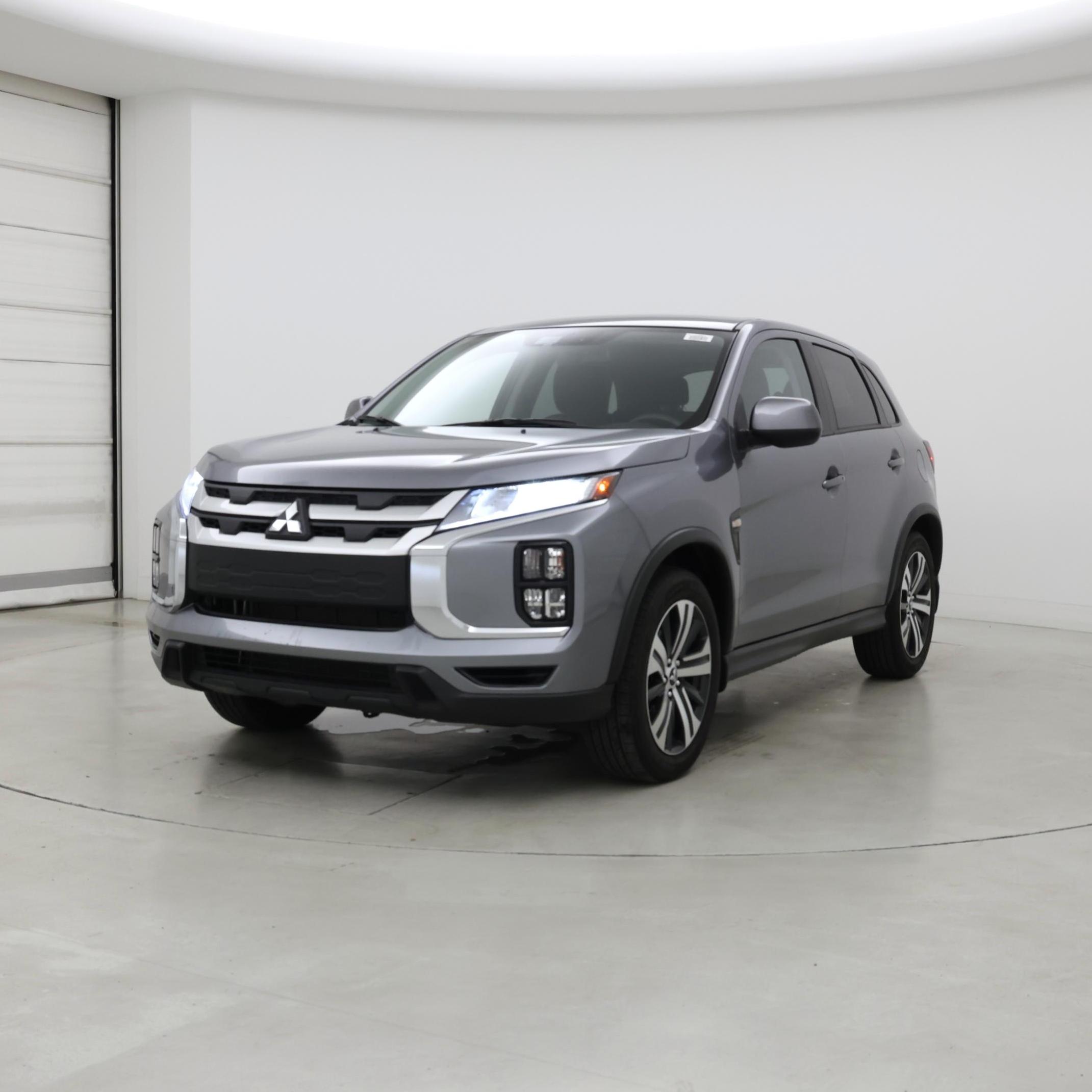Thumbnail: 2025 Mitsubishi Outlander Sport - 4