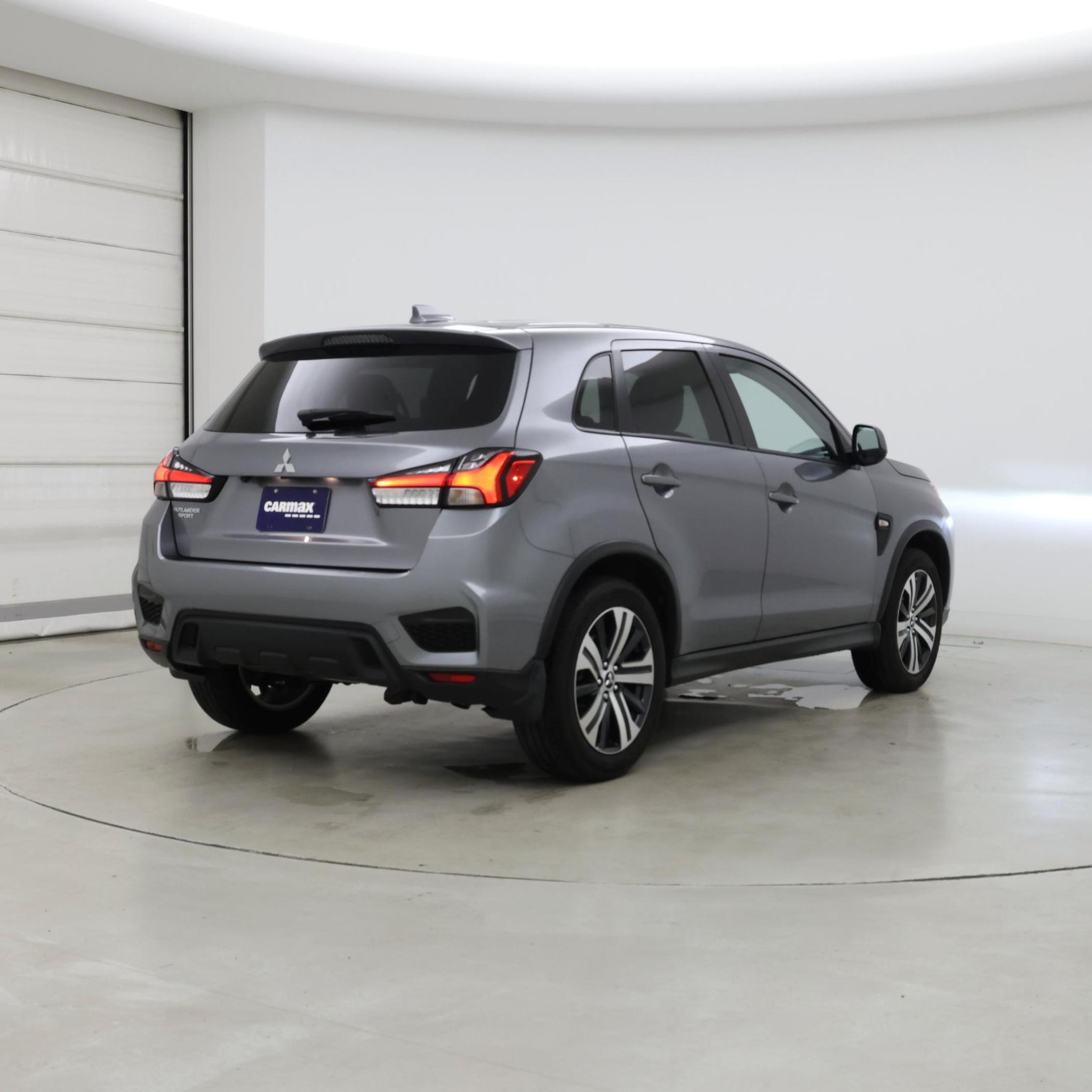 Thumbnail: 2025 Mitsubishi Outlander Sport - 8