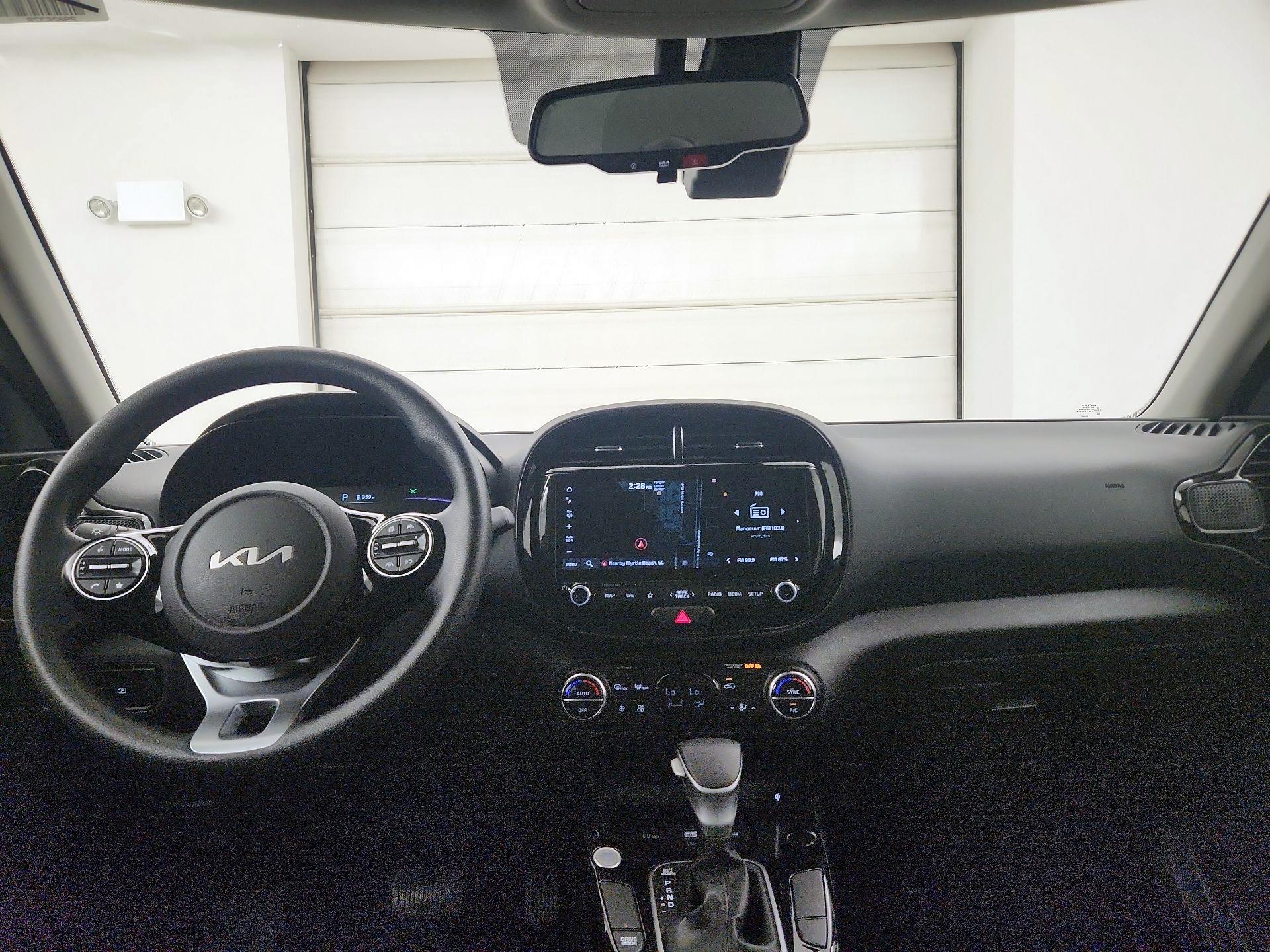 Thumbnail: 2023 Kia Soul - 9