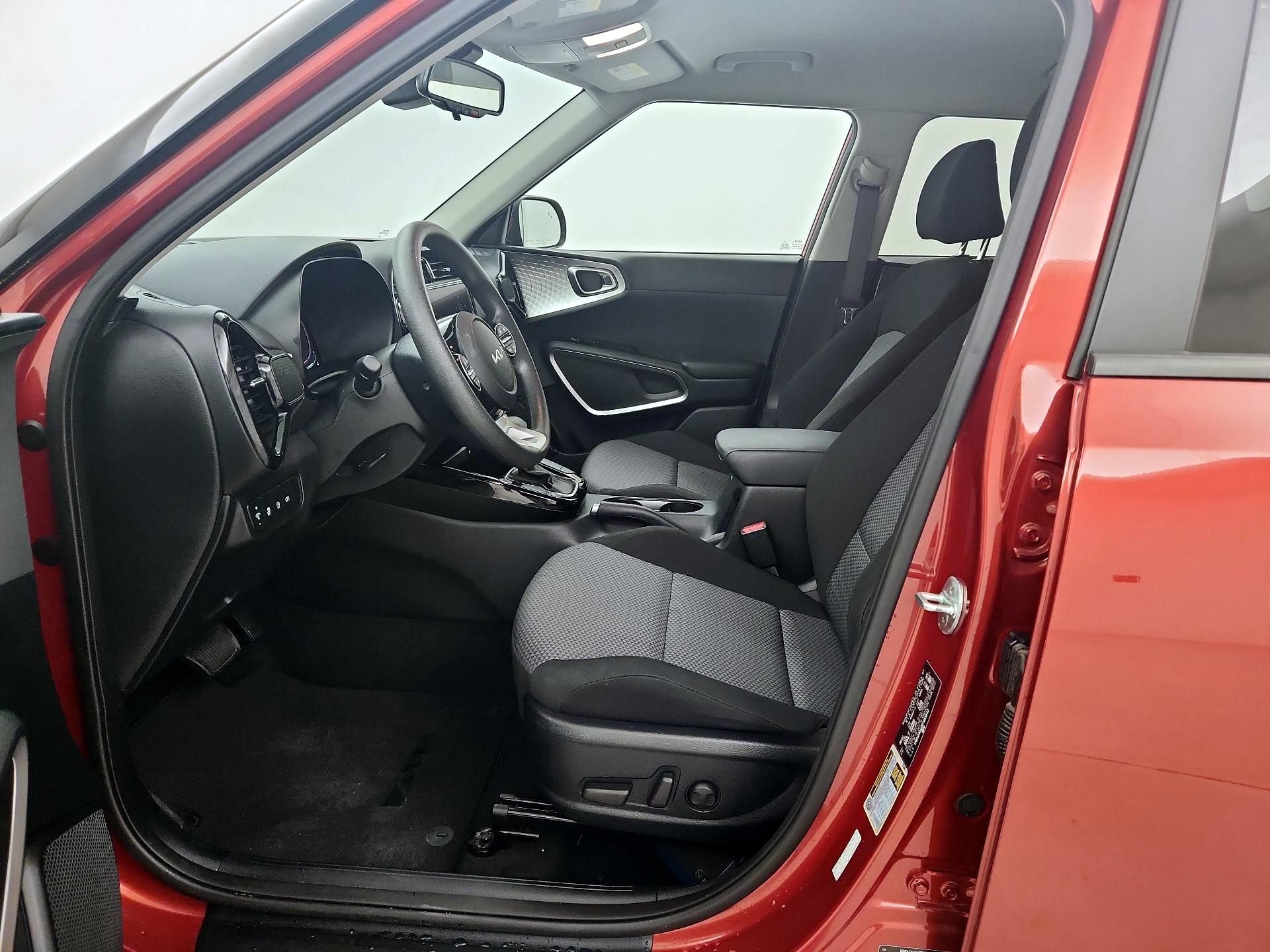Thumbnail: 2023 Kia Soul - 11
