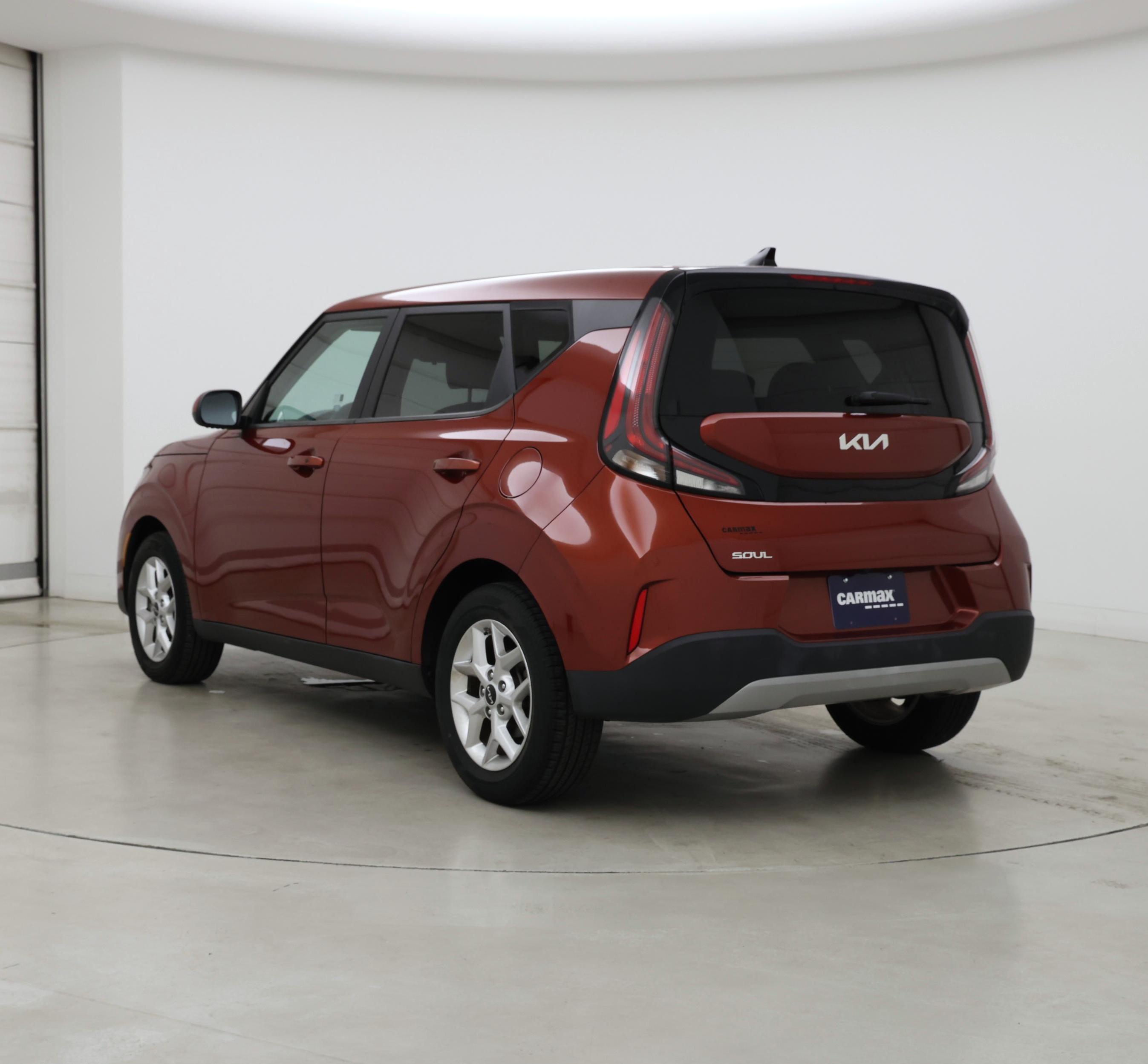 Thumbnail: 2023 Kia Soul - 2