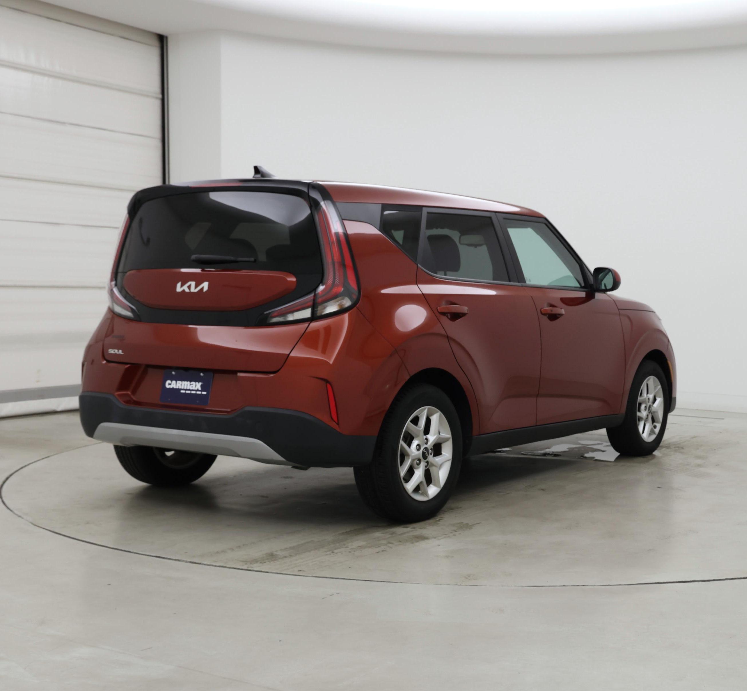 Thumbnail: 2023 Kia Soul - 8