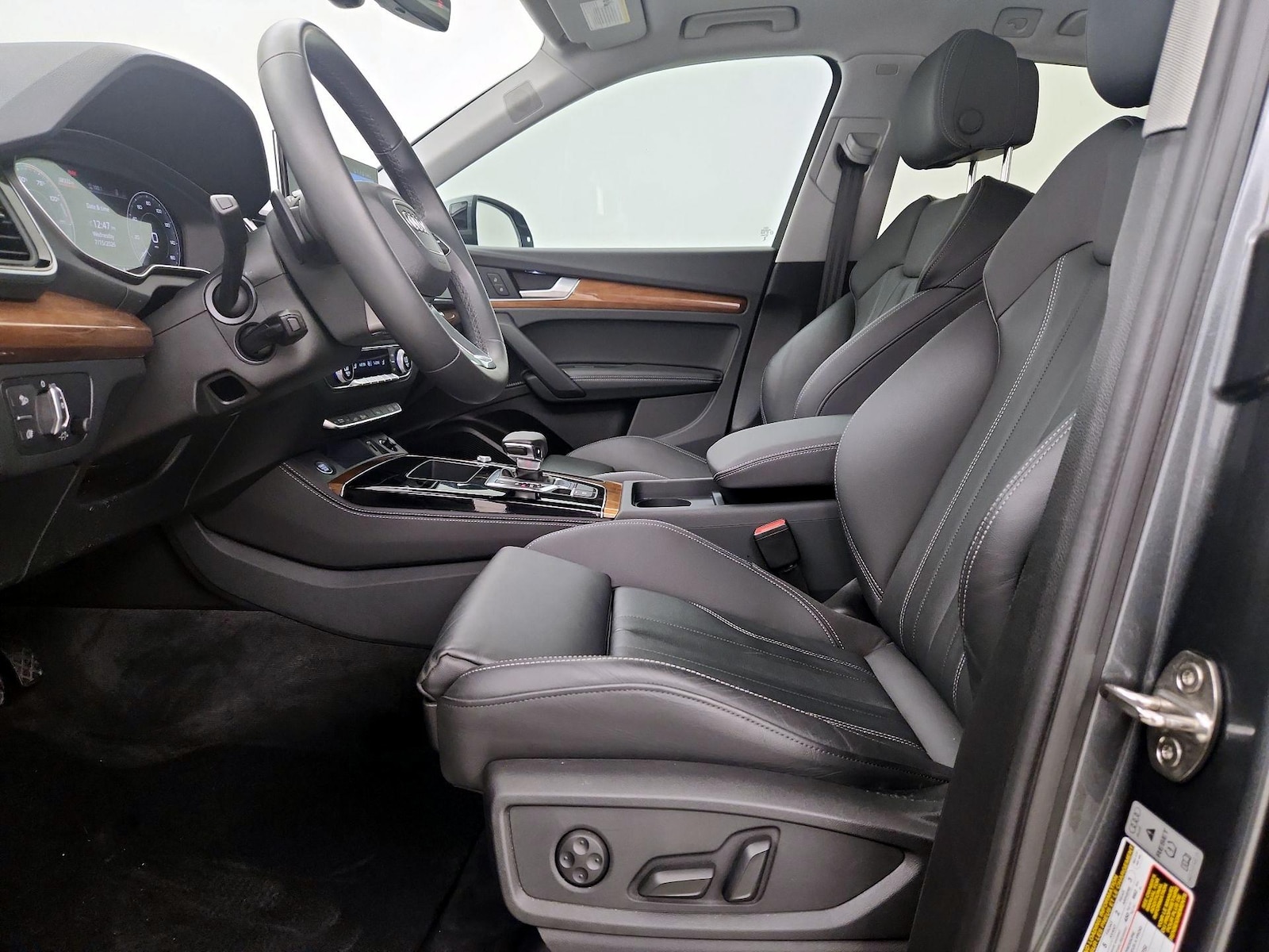 2024 Audi Q5 Premium Plus - Photo 12