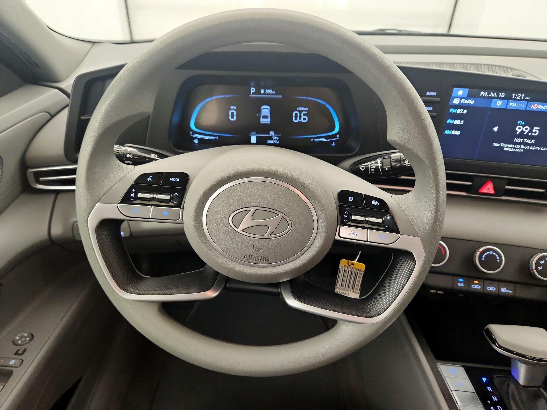 Thumbnail: 2025 Hyundai Elantra - 10