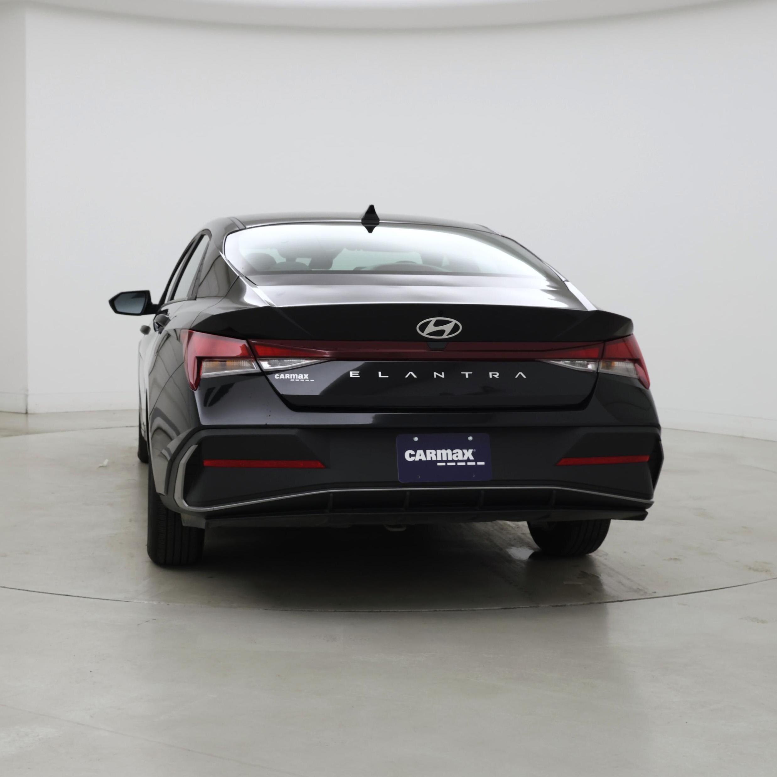Thumbnail: 2025 Hyundai Elantra - 6