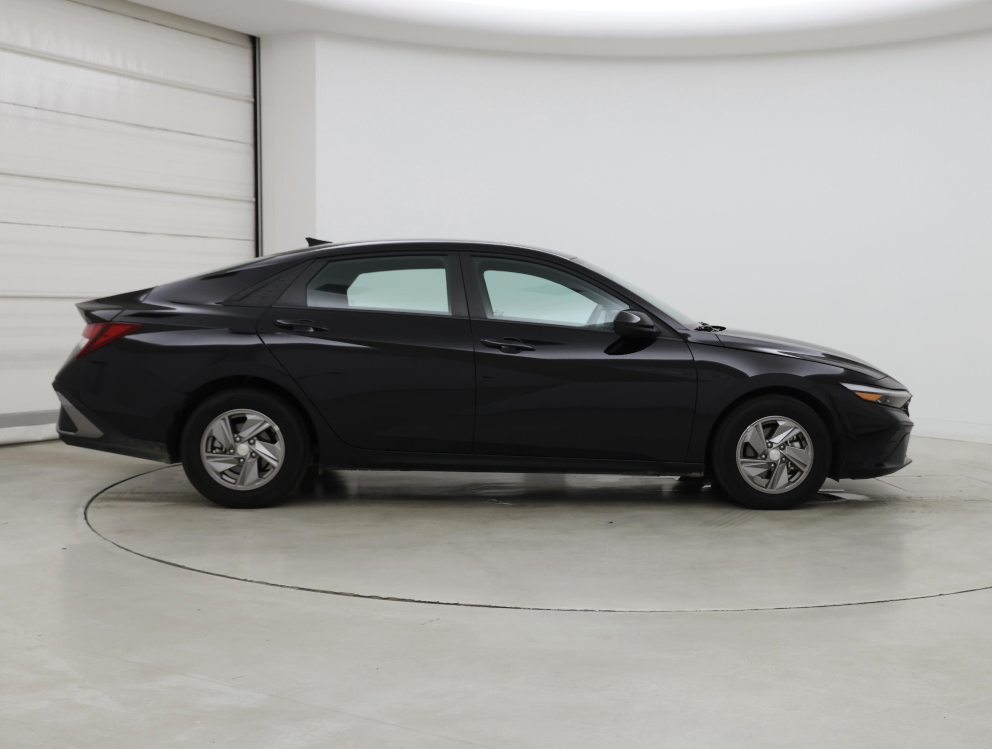 Thumbnail: 2025 Hyundai Elantra - 7
