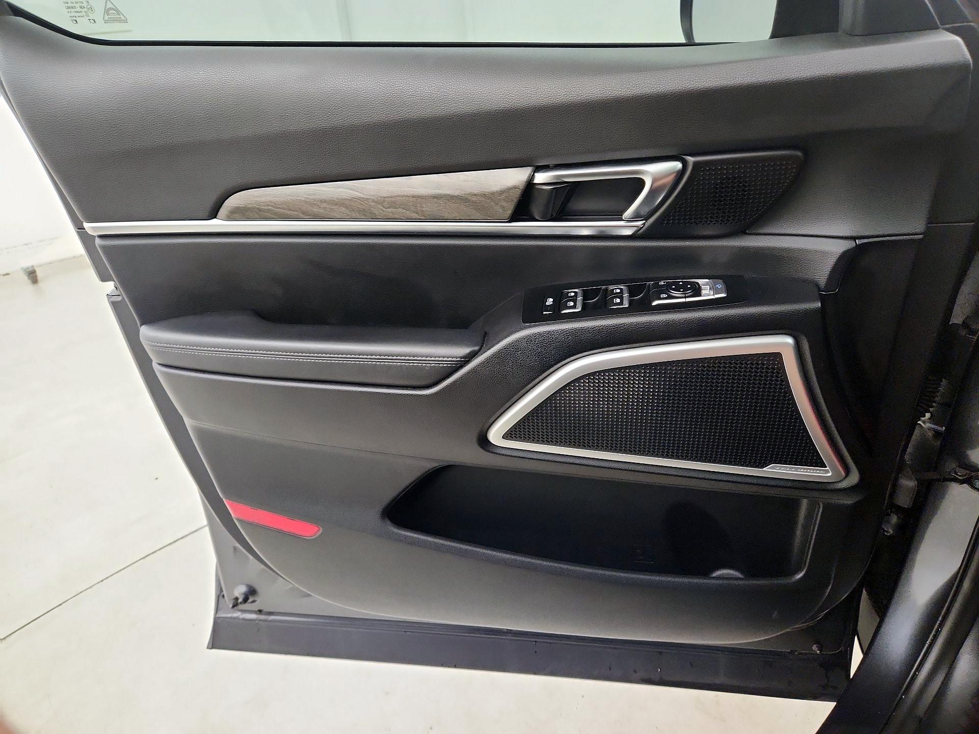 Thumbnail: 2021 Kia Telluride - 12