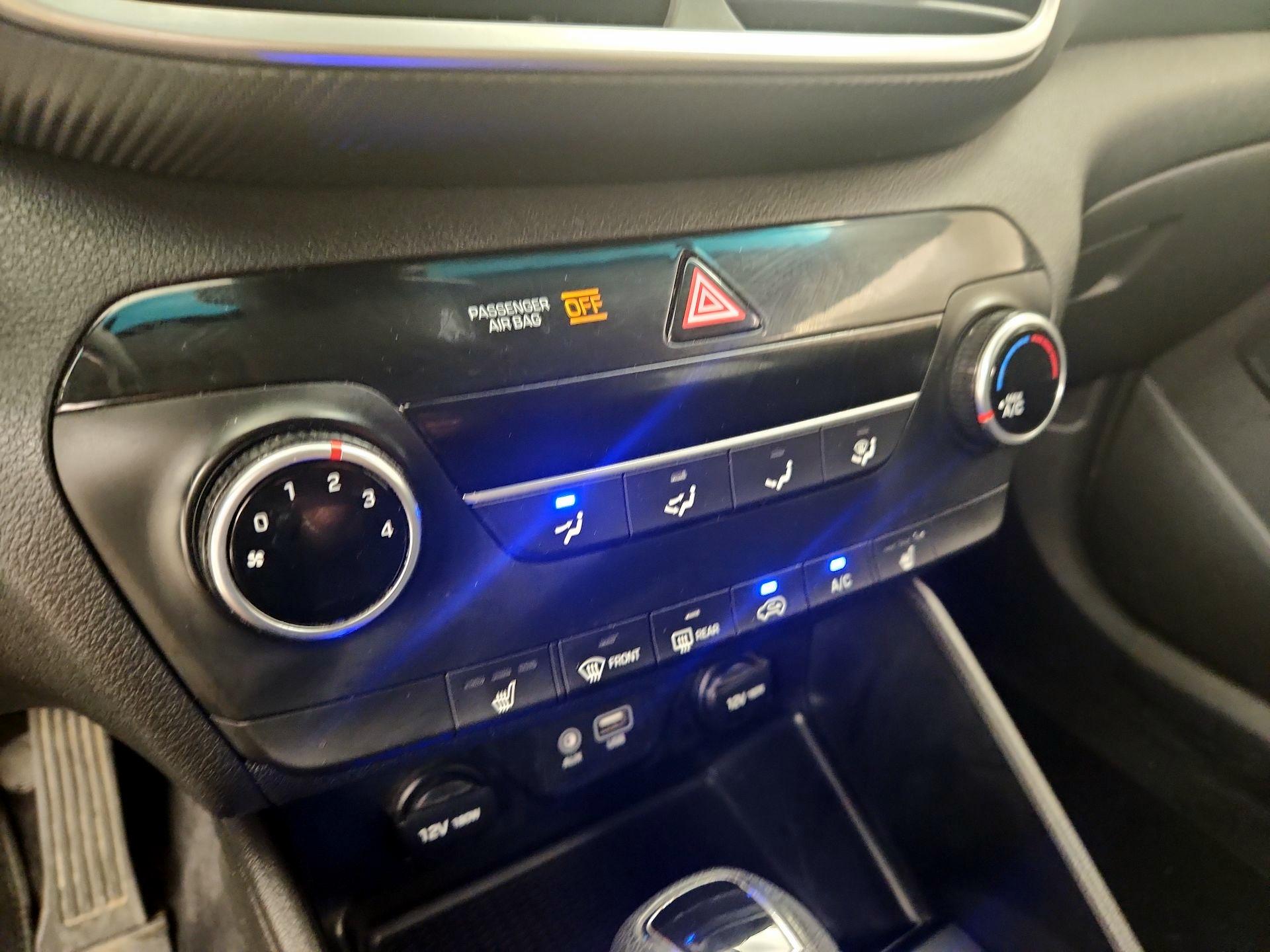 Thumbnail: 2021 Hyundai Tucson - 16